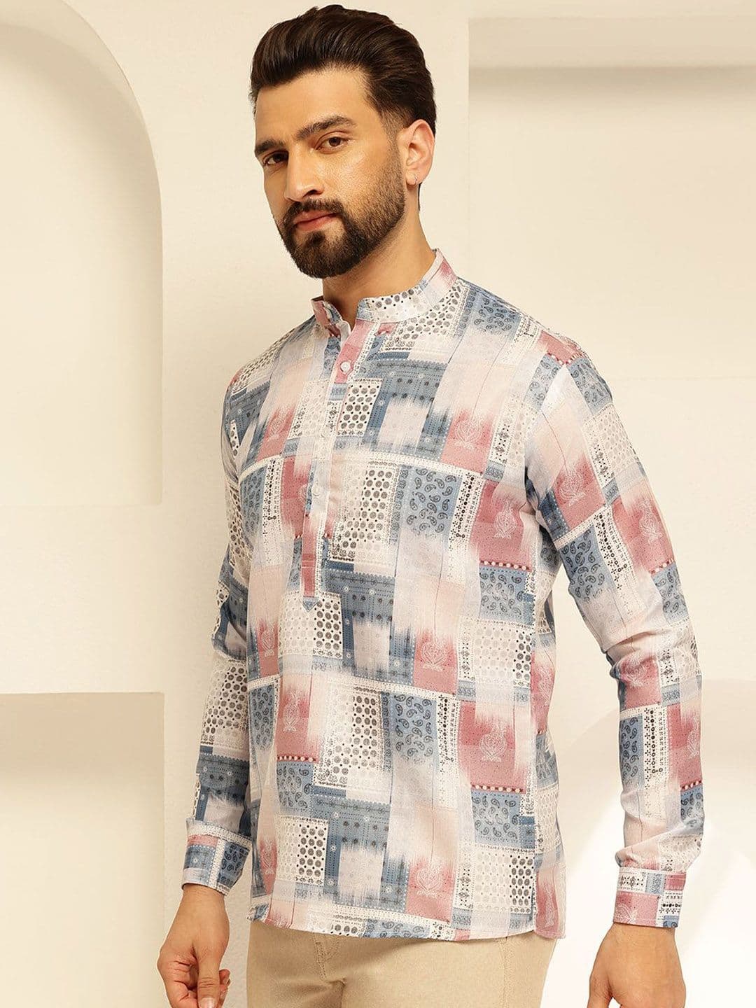 SOJANYA Geometric Printed Mandarin Collar Cotton Short Straight Kurta - view 1