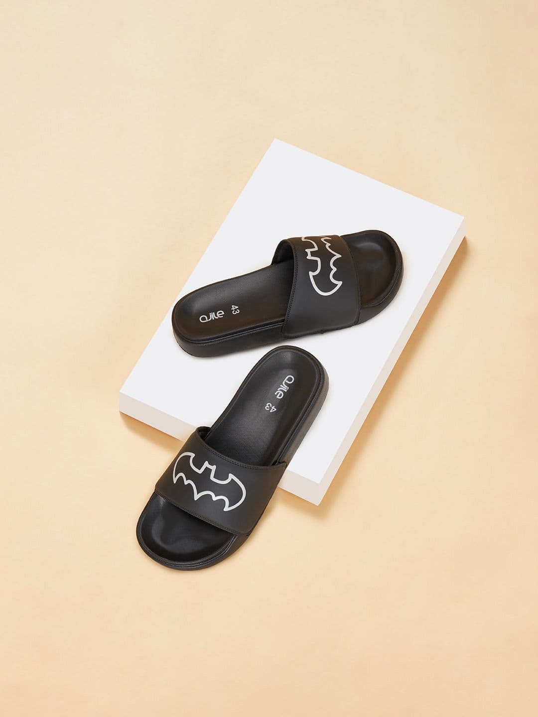 Ajile by Pantaloons Men Printed Thong Flip-Flops - view 1
