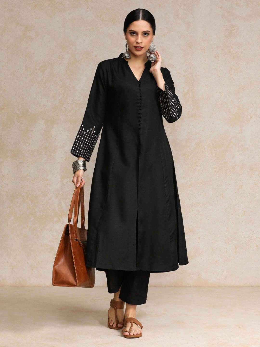 Varanga Women Ethnic Motifs Printed Regular Pure Cotton Kurta with Trousers - view 1