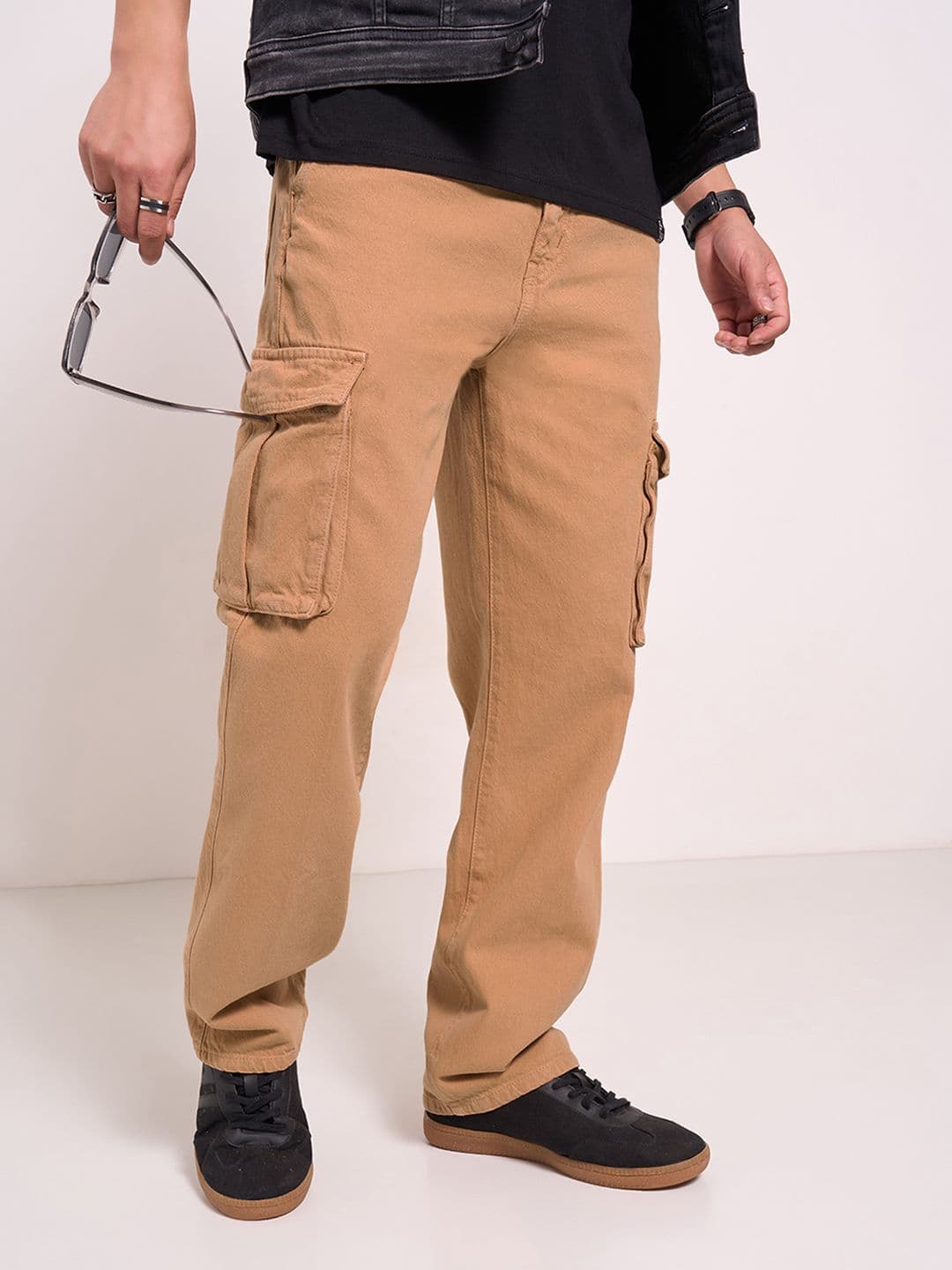People Men Flared Low Distress Jeans - view 1