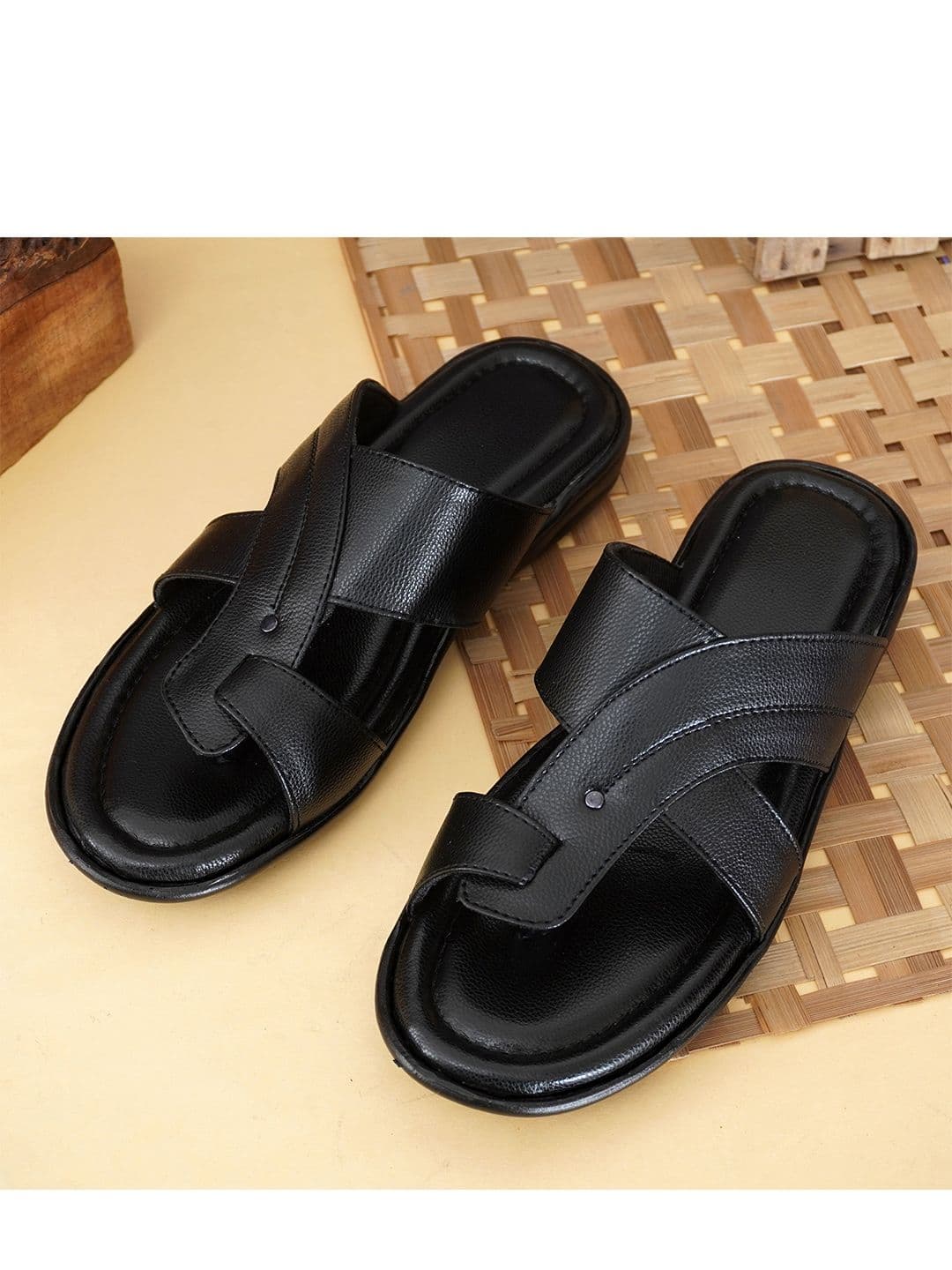 MOSHTO Men Comfort Sandals - view 1