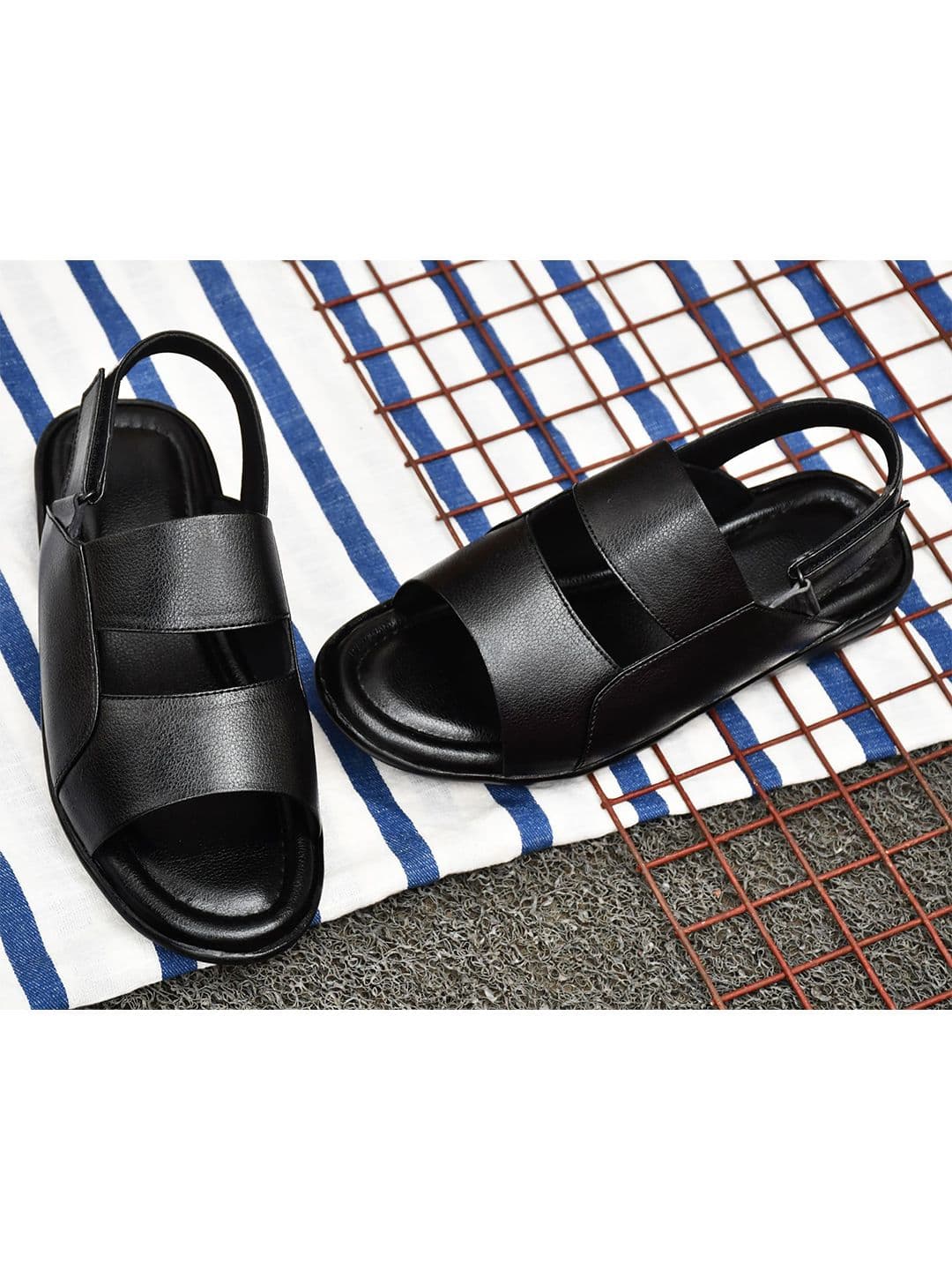 MOSHTO Men Comfort Sandals - view 1