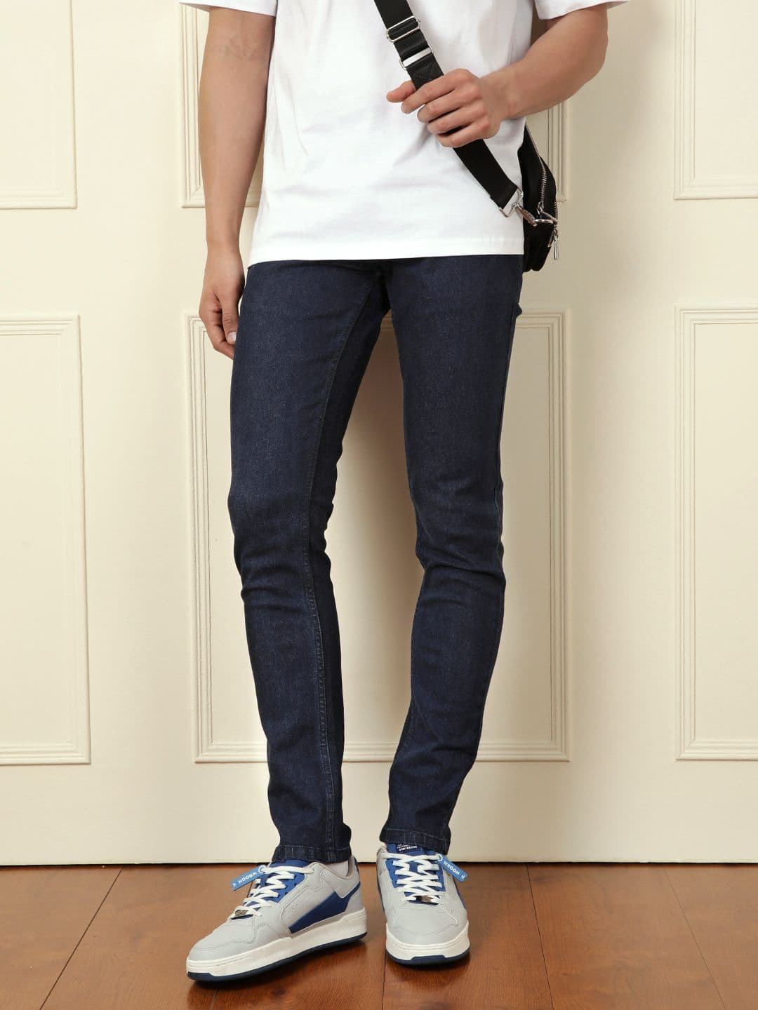 WROGN Men Comfort Tapered Fit Light Fade Jeans - view 1
