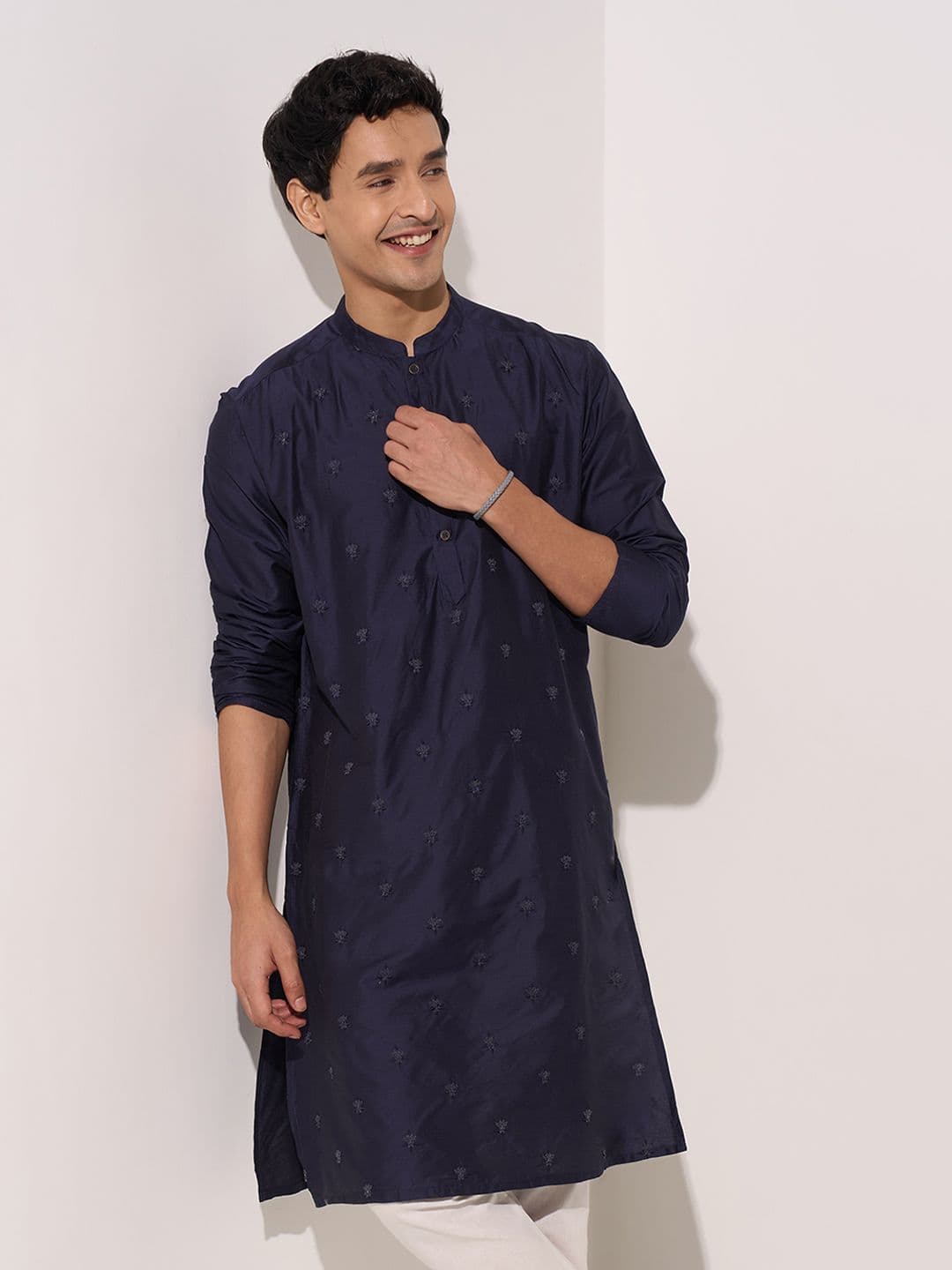 indus route by Pantaloons Men Kurta - view 1
