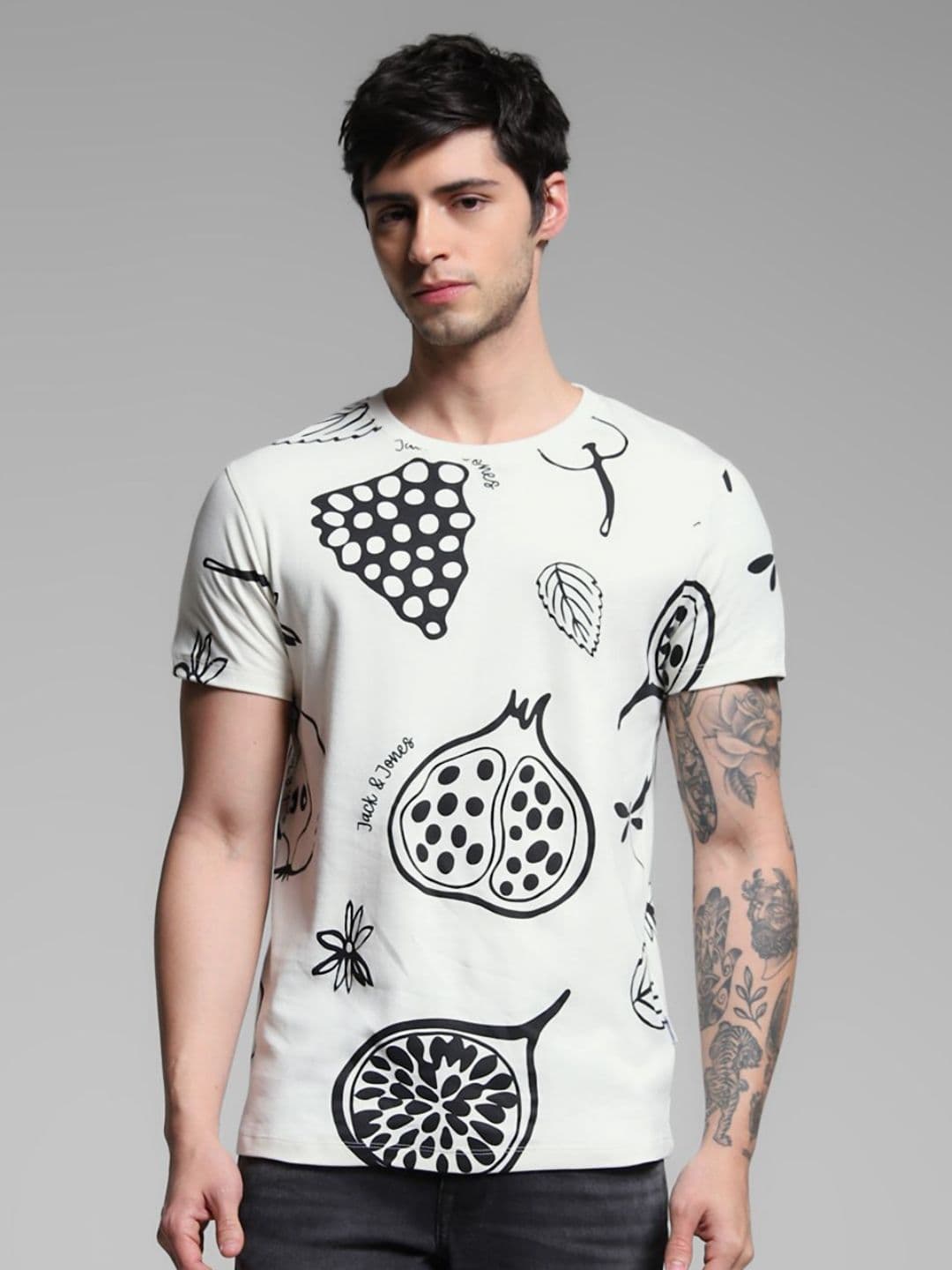 Jack & Jones Men Printed Applique Slim Fit T-shirt - view 1