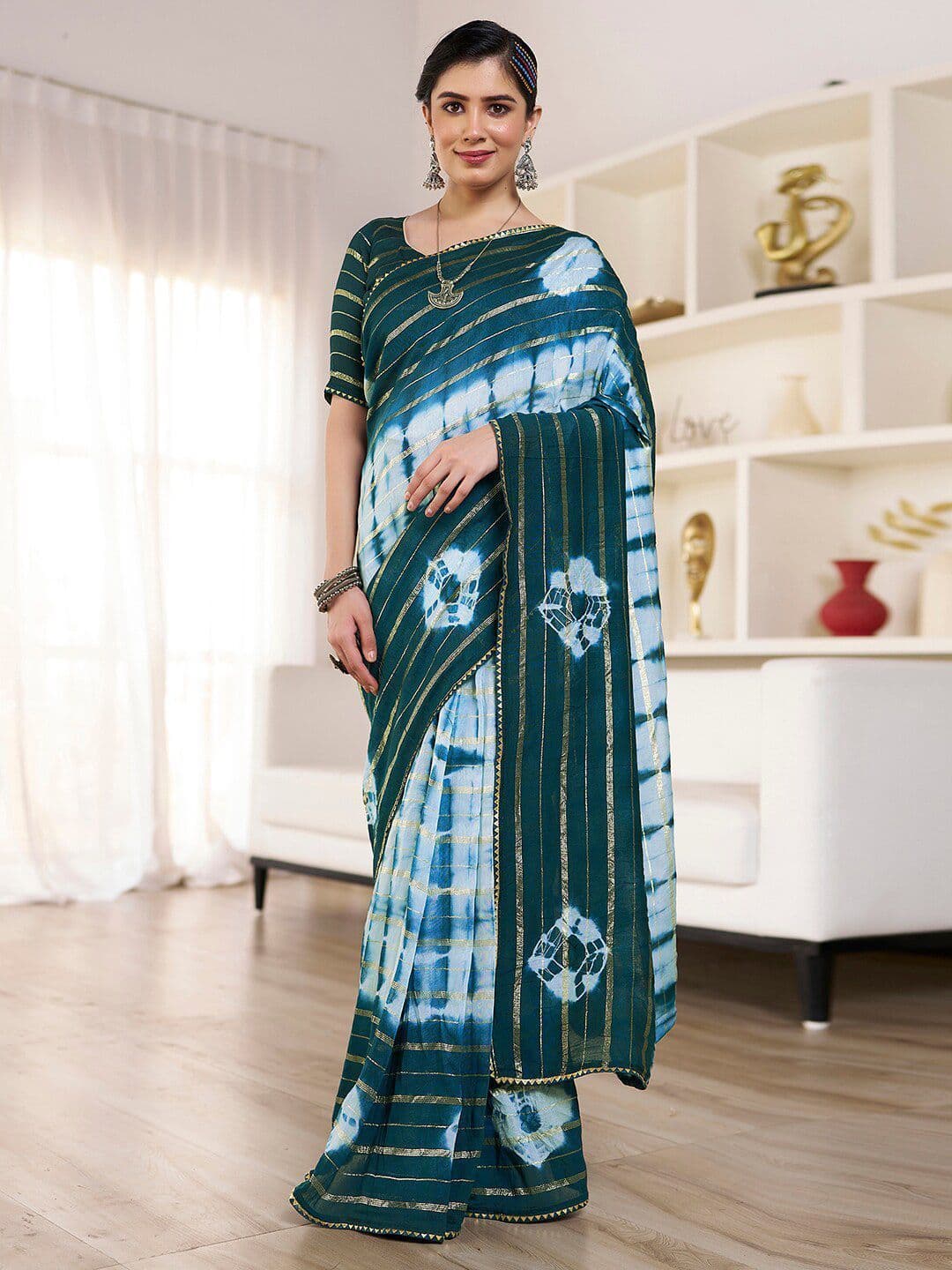 DIVASTRI Tie and Dye Gotta Patti Silk Blend Saree - view 1