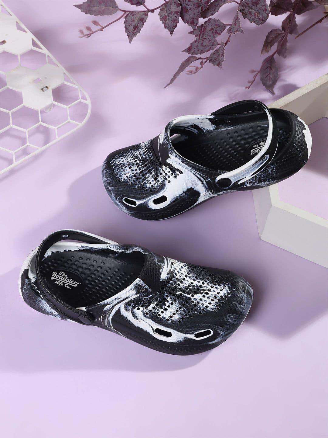 The Roadster Lifestyle Co Men Stylish Lightweight Clogs - view 1