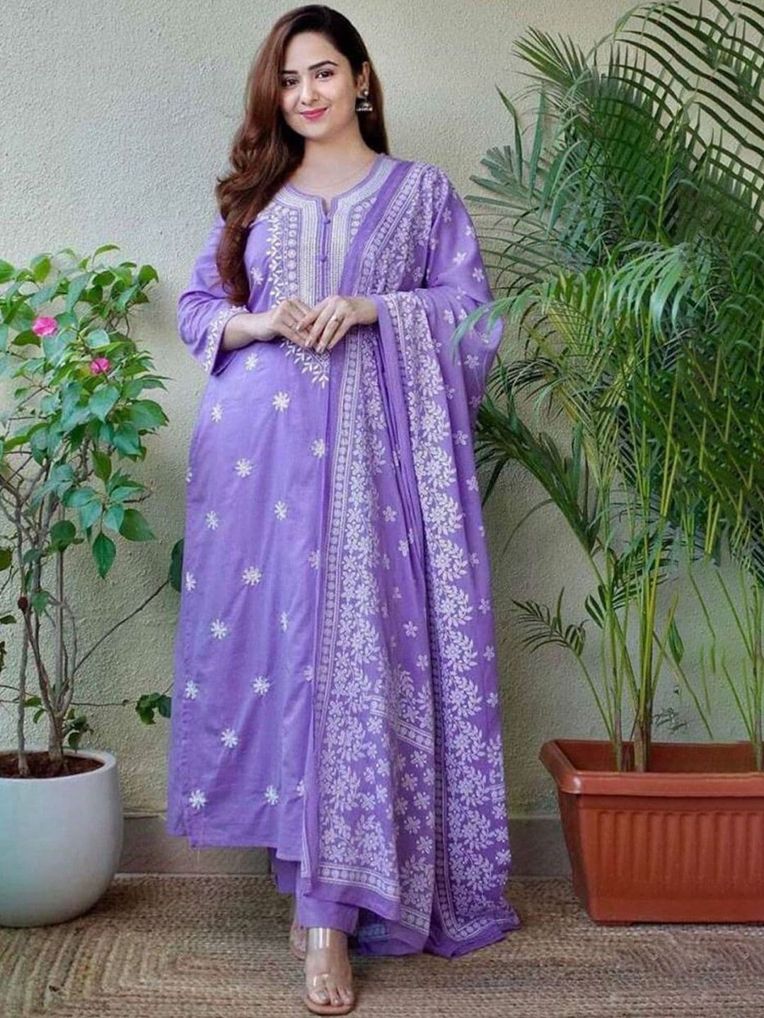 HERE&NOW Women Floral Printed Regular Kurta with Trousers & With Dupatta - view 1