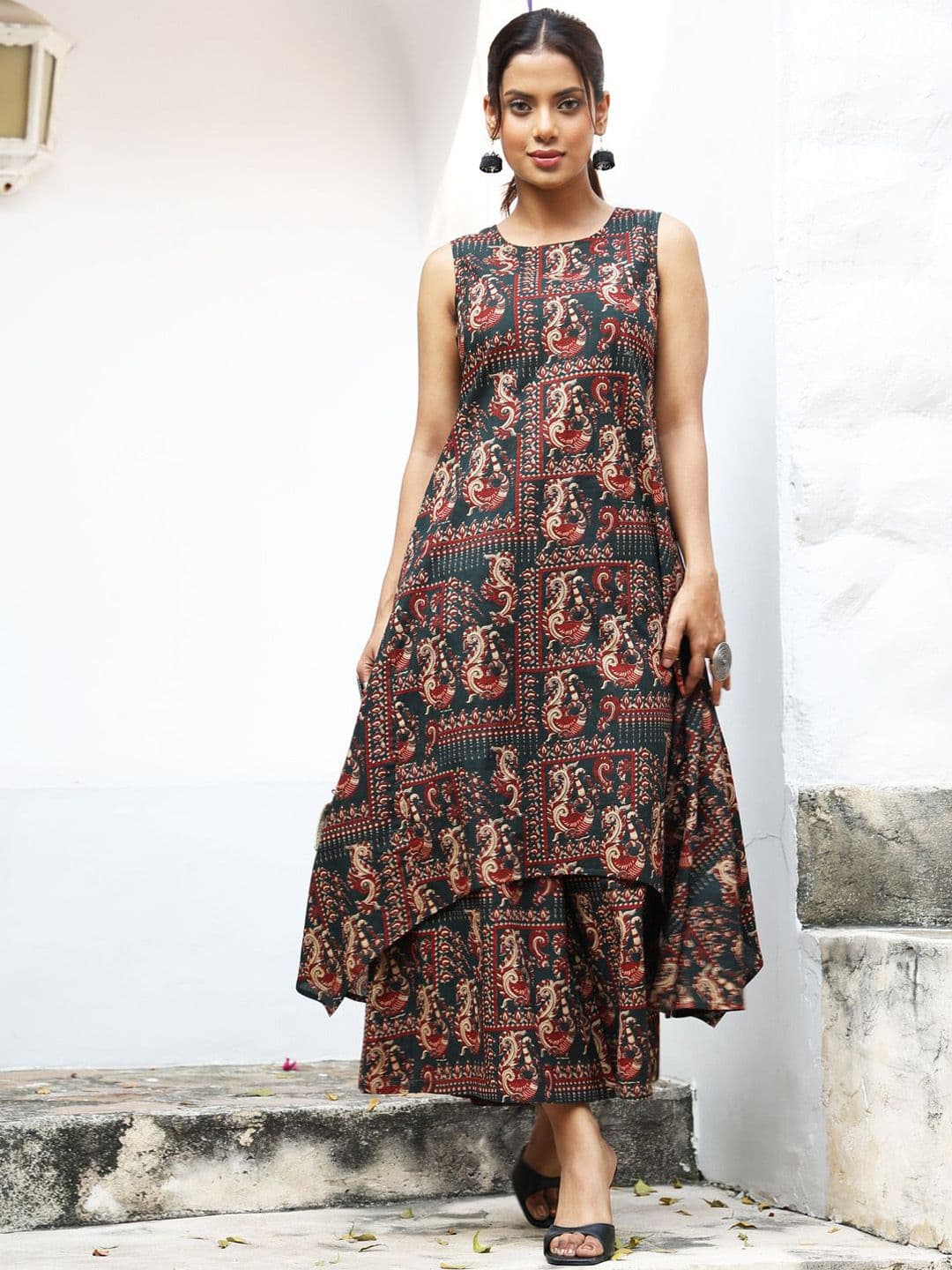 GULMOHAR JAIPUR Floral Printed Kurta Palazzo Set - view 1