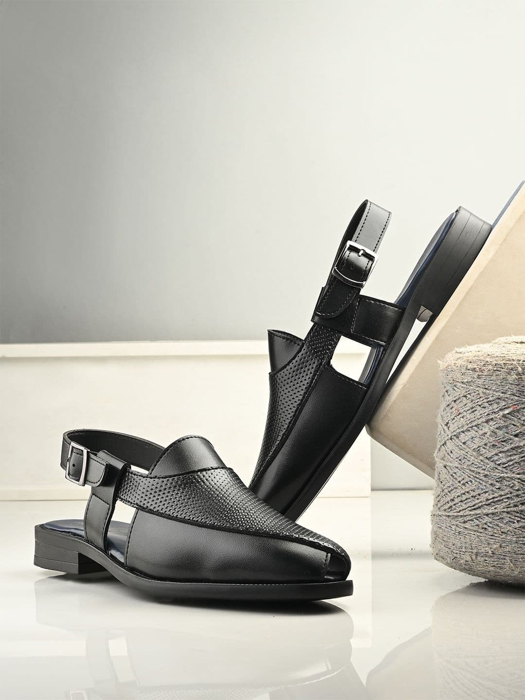 House Of Pataudi Men Casual Shoe-Style Sandals - view 1