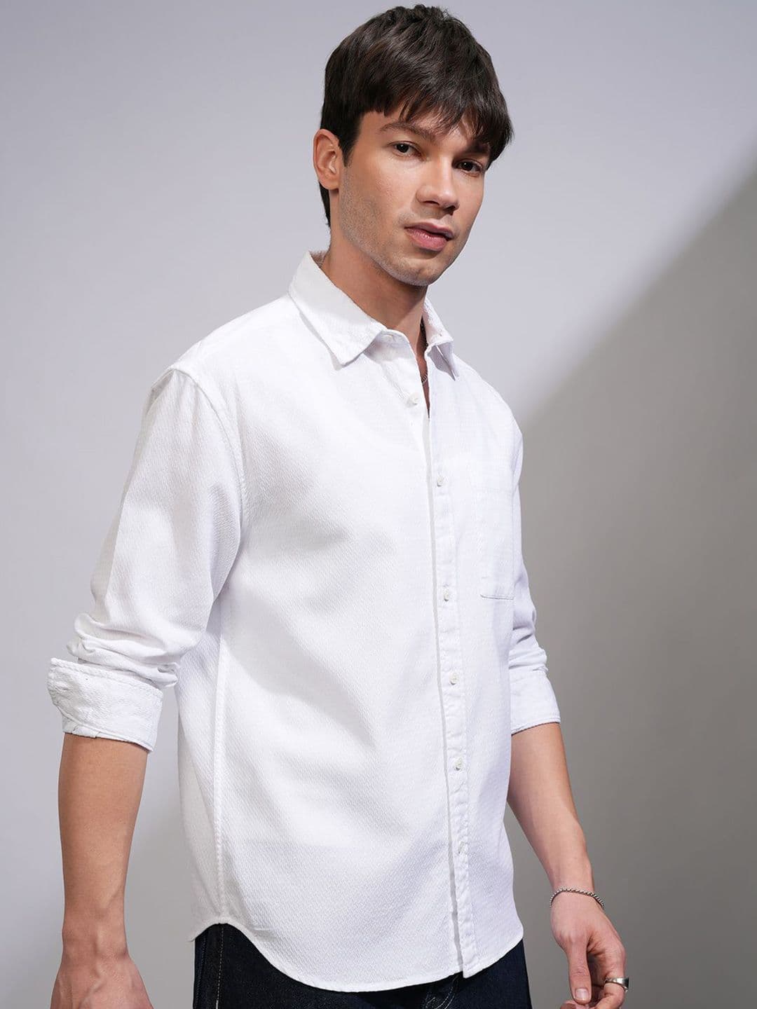 HIGHLANDER Men Relaxed Fit Spread Collar Solid Cotton Casual Shirt - view 1