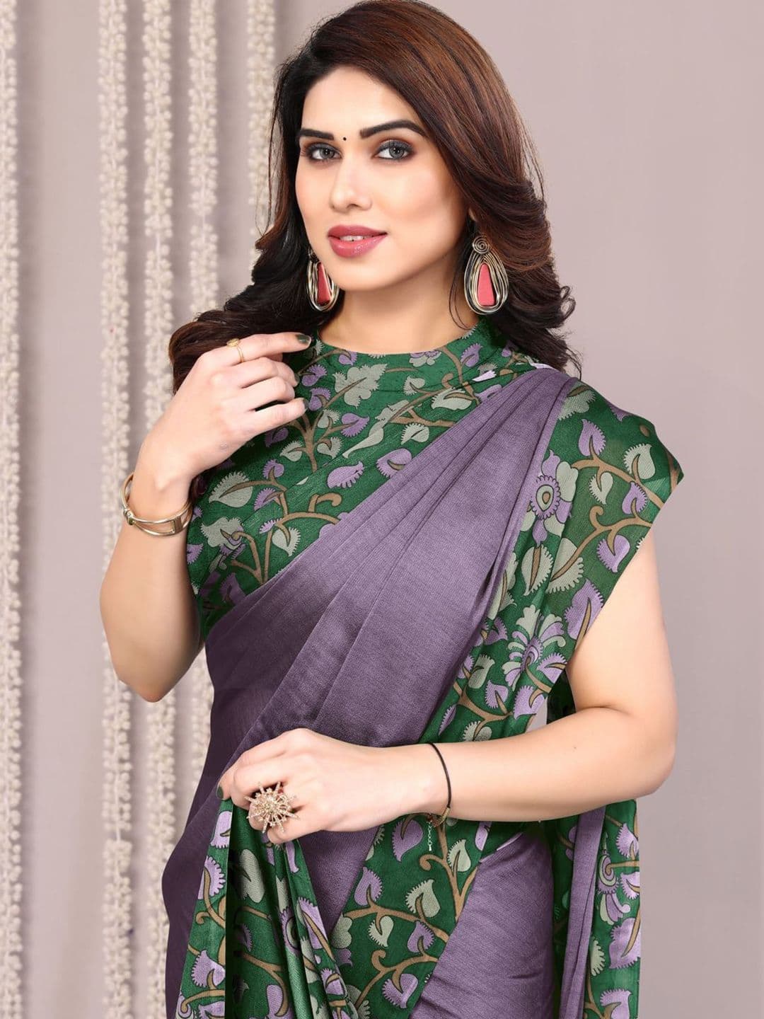 KALINI Women Floral Printed Saree With Blouse Piece - view 1