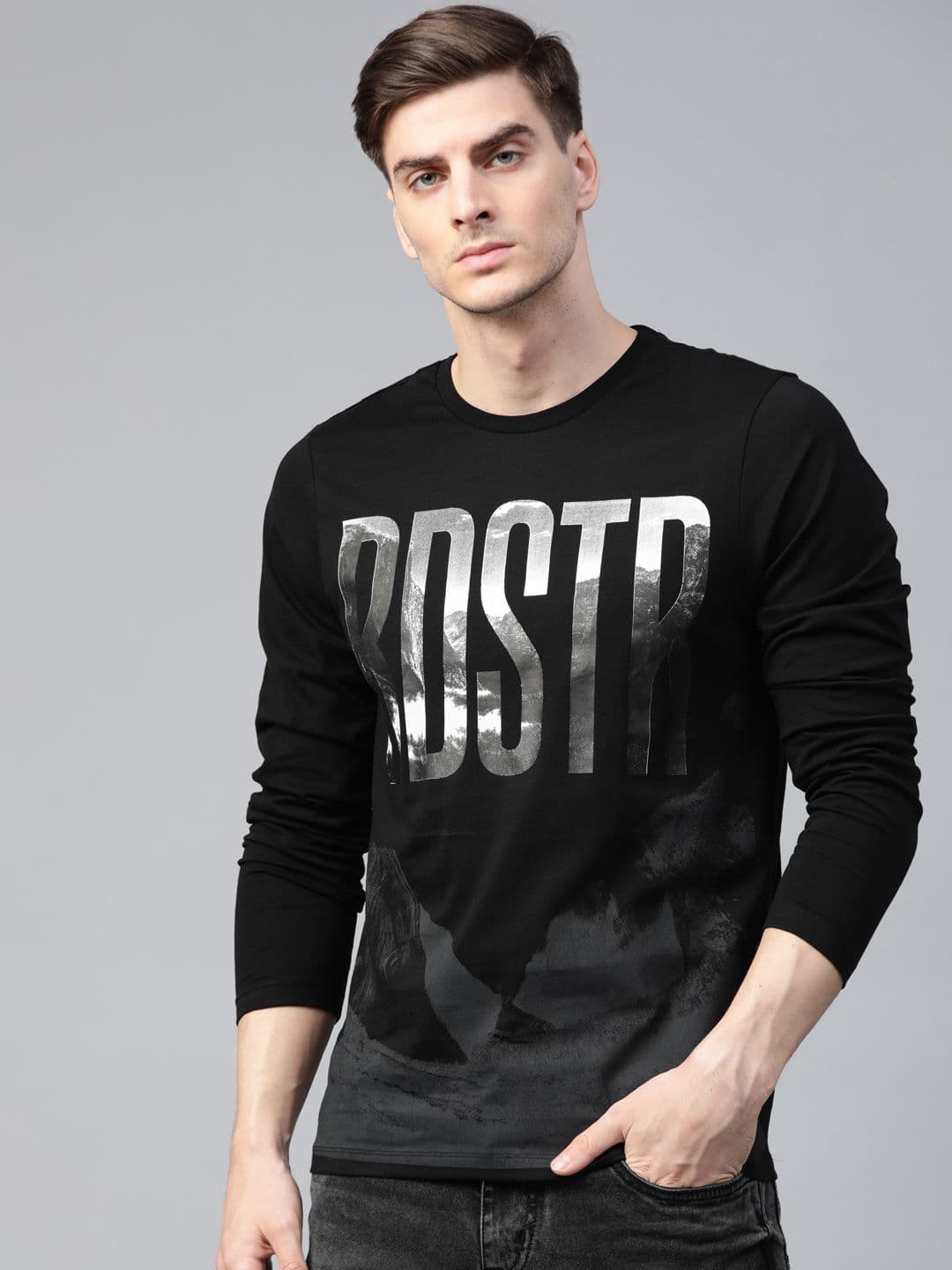 Roadster Men Black & Off-White Printed Round Neck T-shirt - view 1