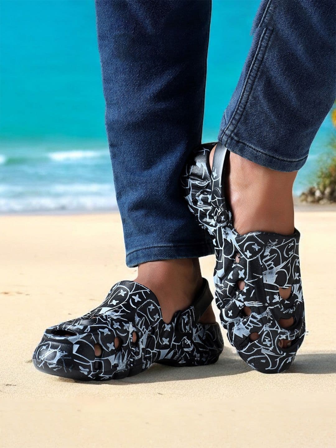 KAPYANSH Men Printed Clogs - view 1
