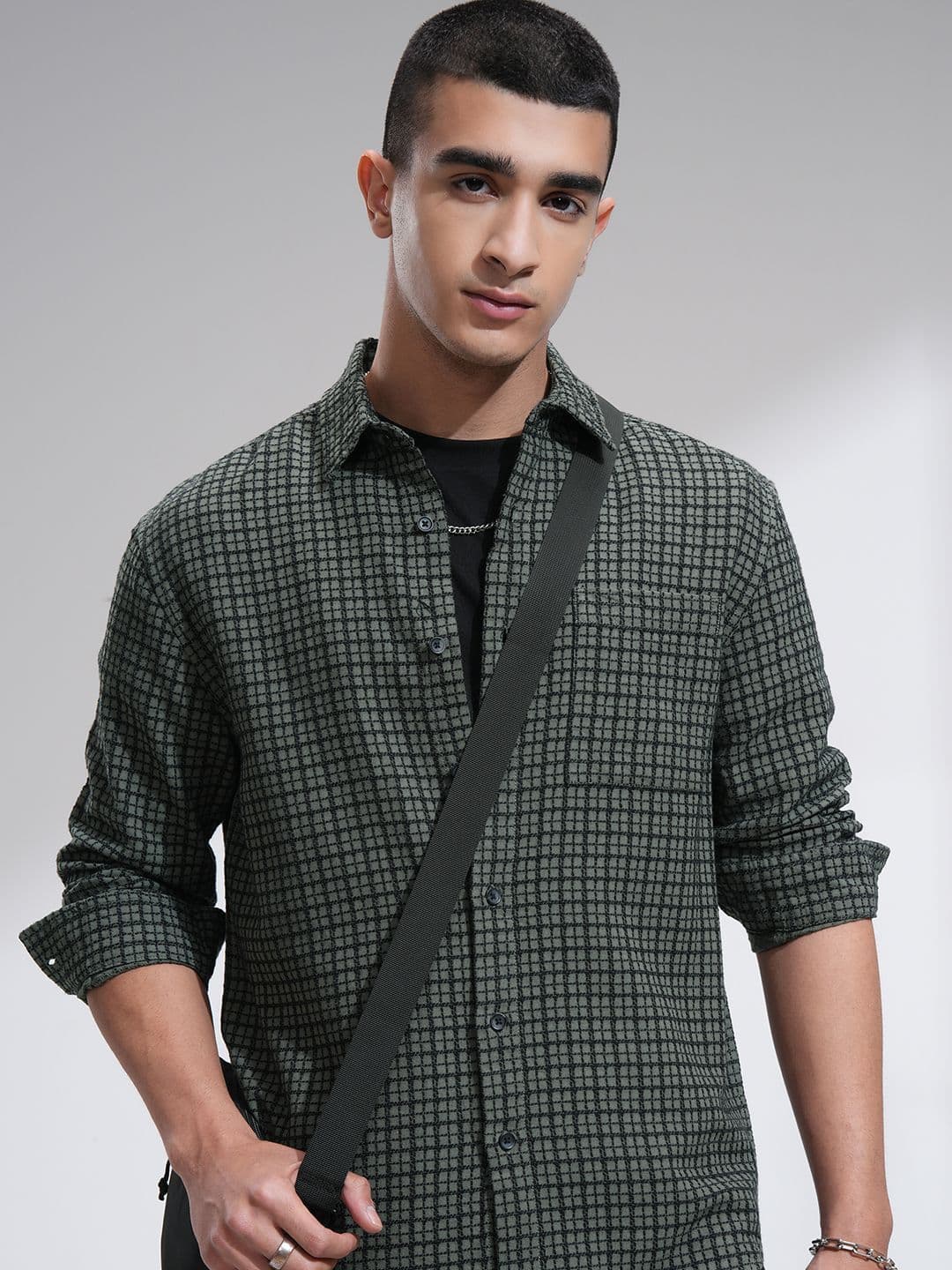 HIGHLANDER Men Checked Relaxed Regular Fit Shirt - view 1