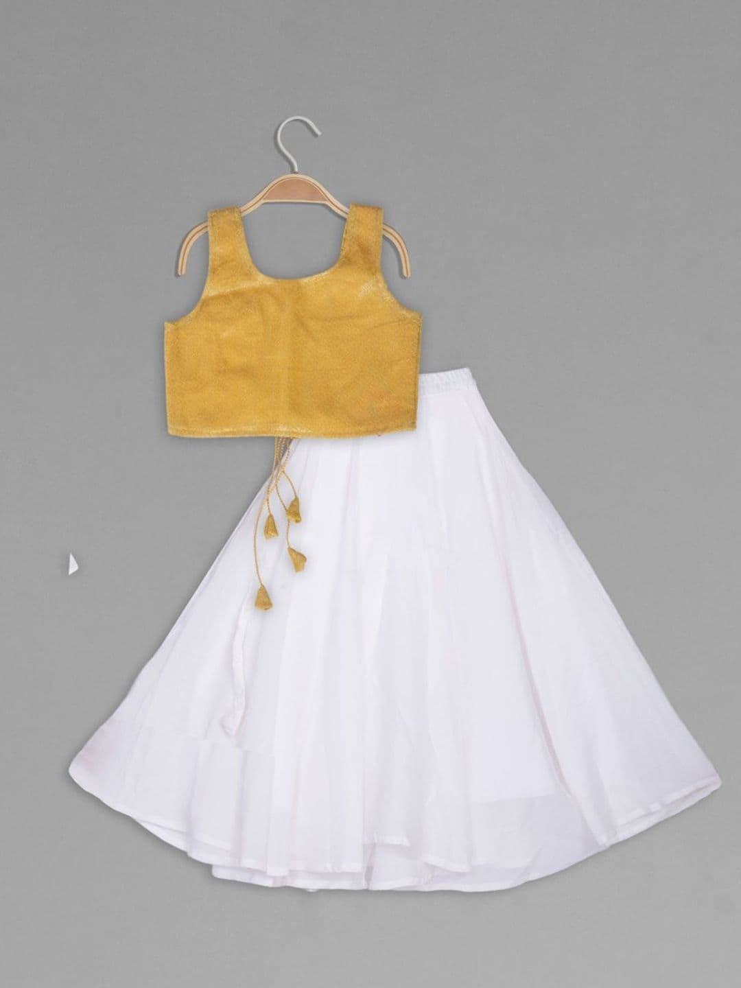 Anneca Girls Round Neck Ready to Wear Lehenga With Blouse - view 1