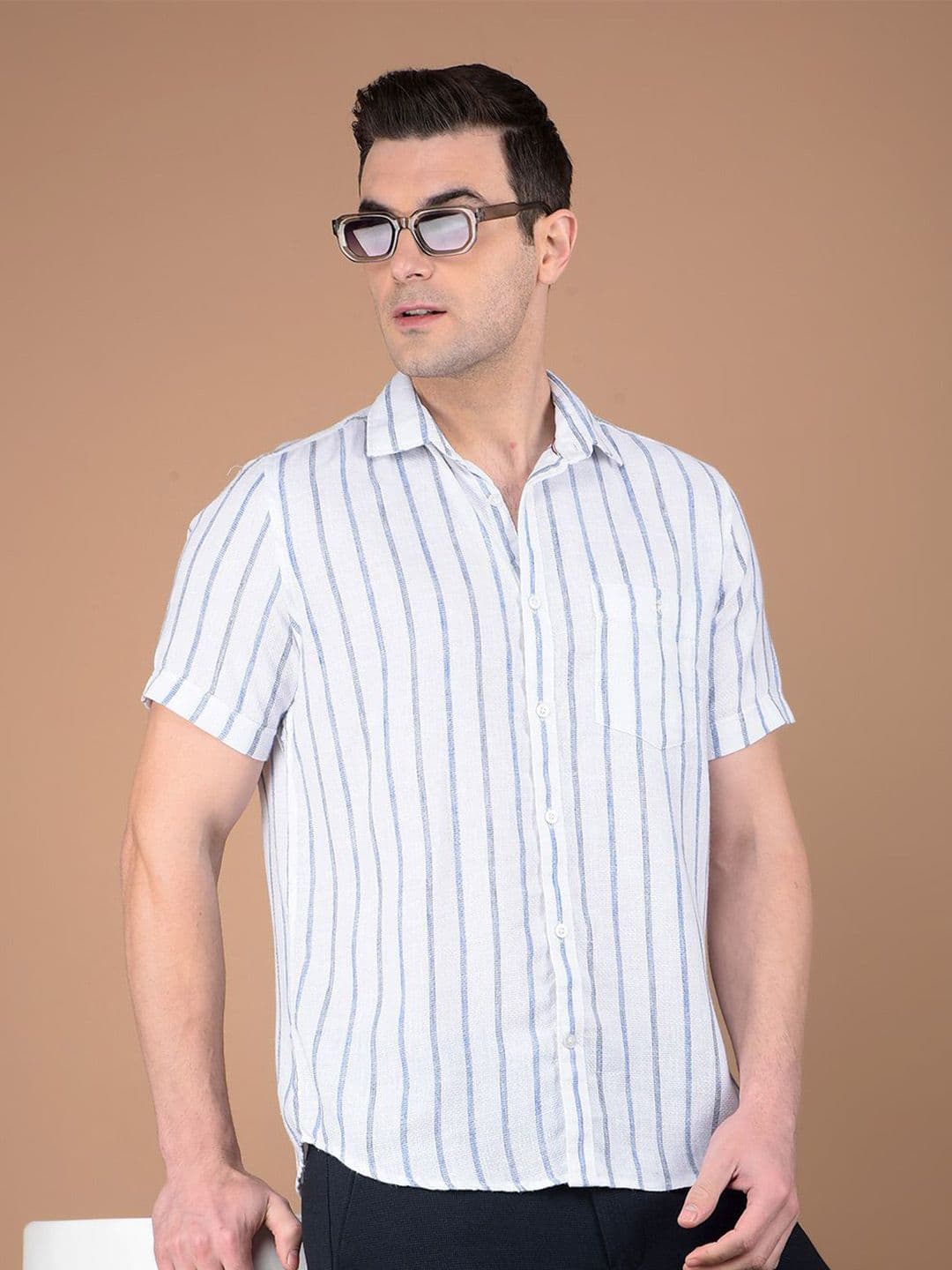 Crimsoune Club Men Classic Slim Fit Spread Collar Vertical Striped Cotton Casual Shirt - view 1