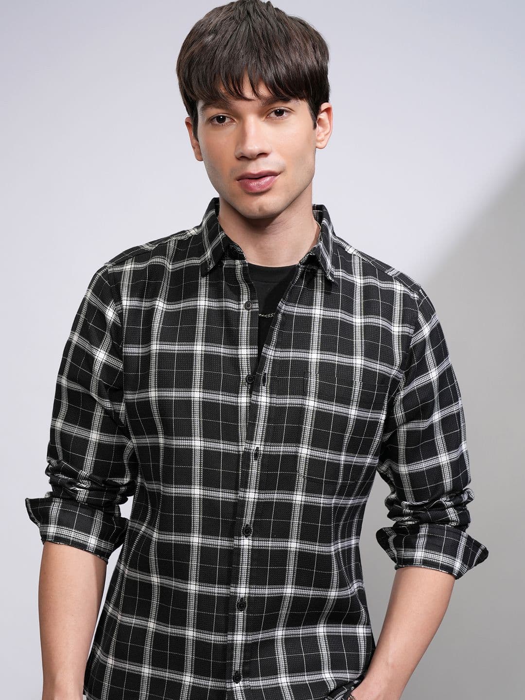 HIGHLANDER Men Slim Fit Spread Collar Tartan Checked Cotton Casual Shirt - view 1