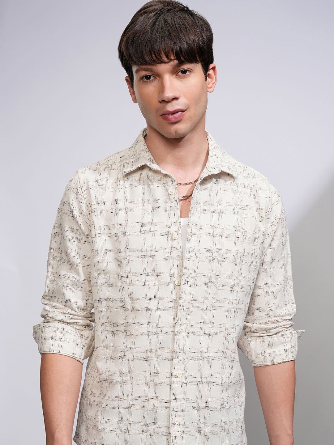 HIGHLANDER Men Textured Chinelle Yarn Casual Checked Shirt - view 1