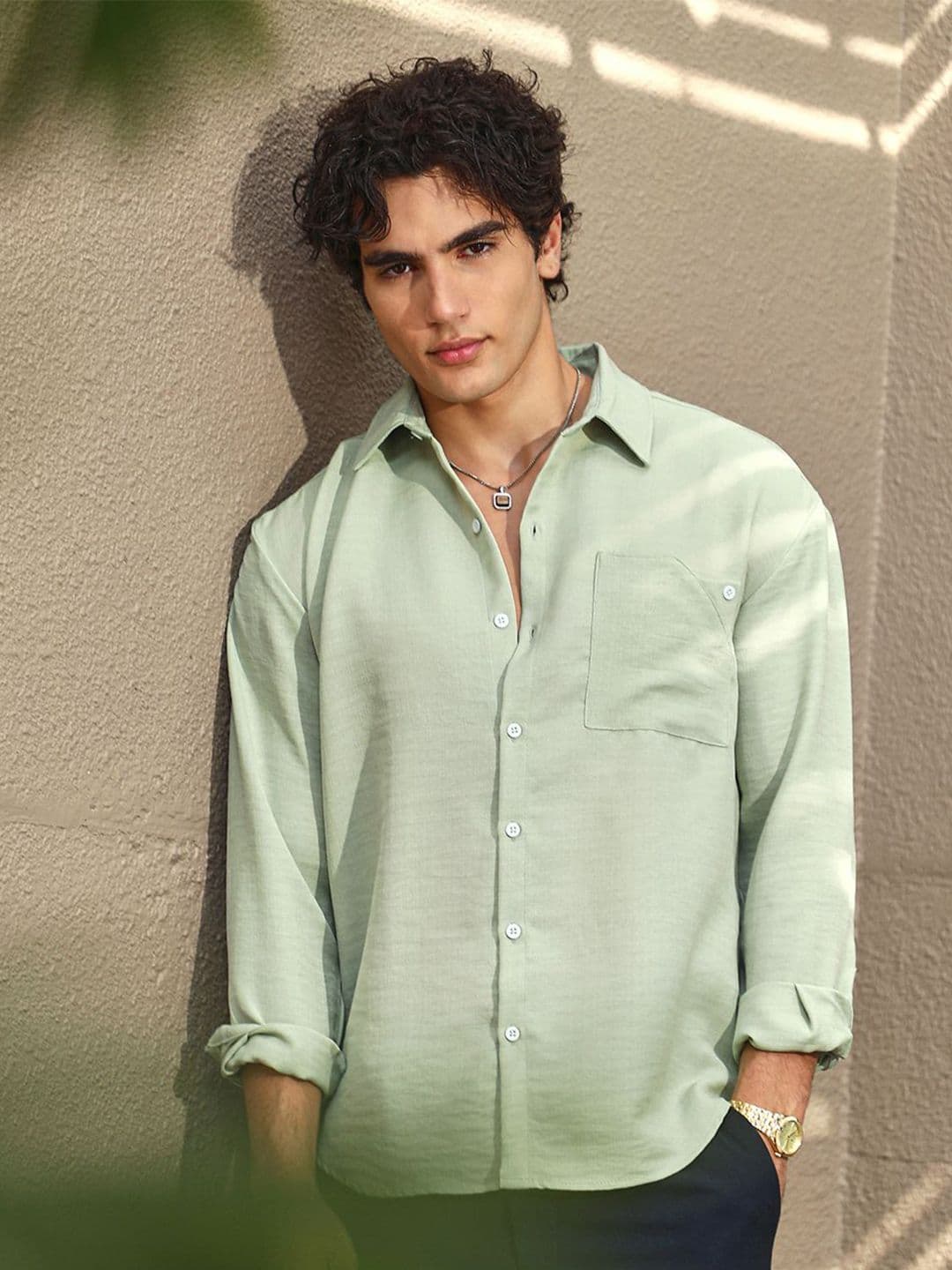 CAHOOT Men Comfort Relaxed Fit Spread Collar Solid Cotton Casual Shirt - view 1