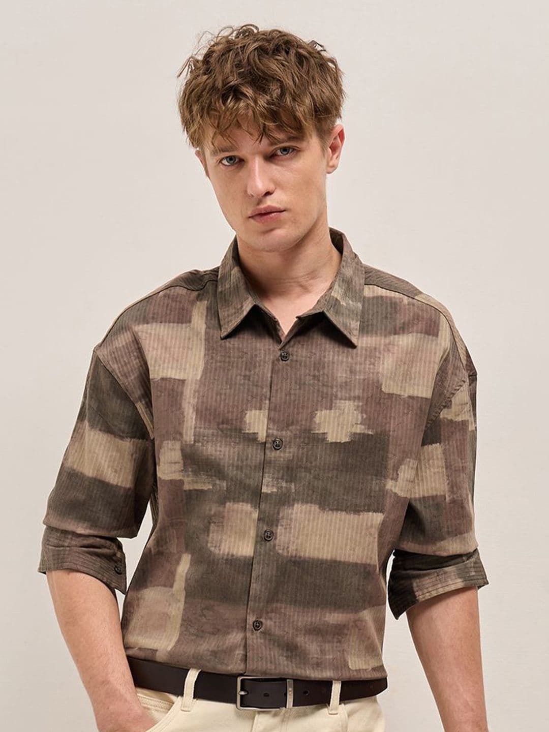THE BEAR HOUSE Men Relaxed Fit Spread Collar Abstract Printed Casual Shirt - view 1