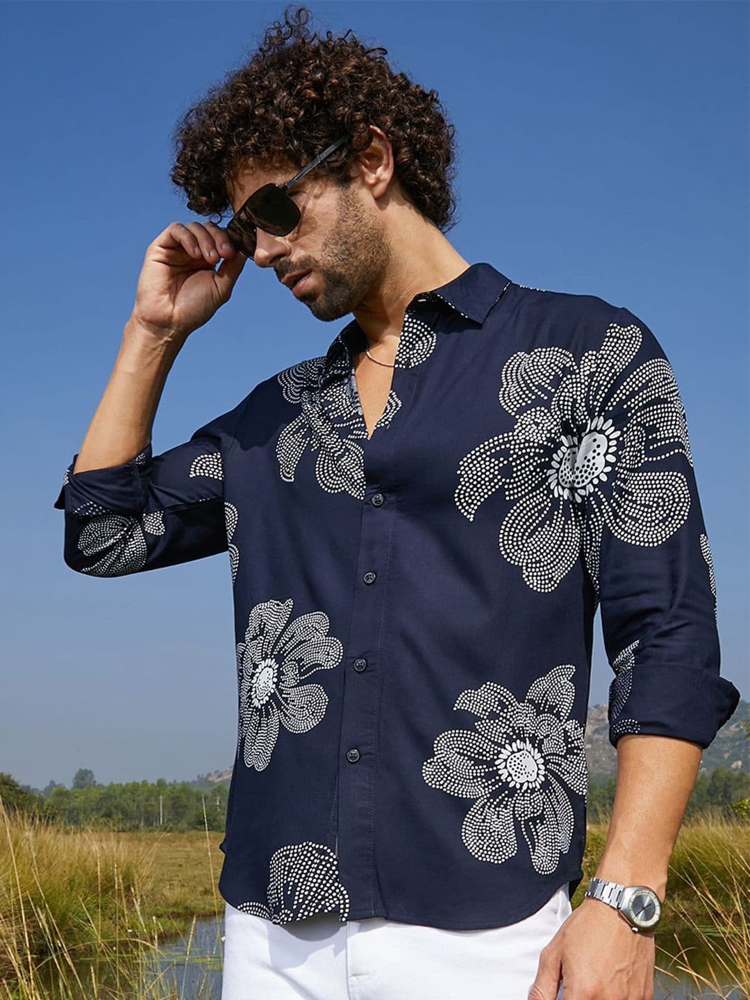 CAHOOT Men Spread Collar Floral Printed Casual Regular Fit Shirt - view 1
