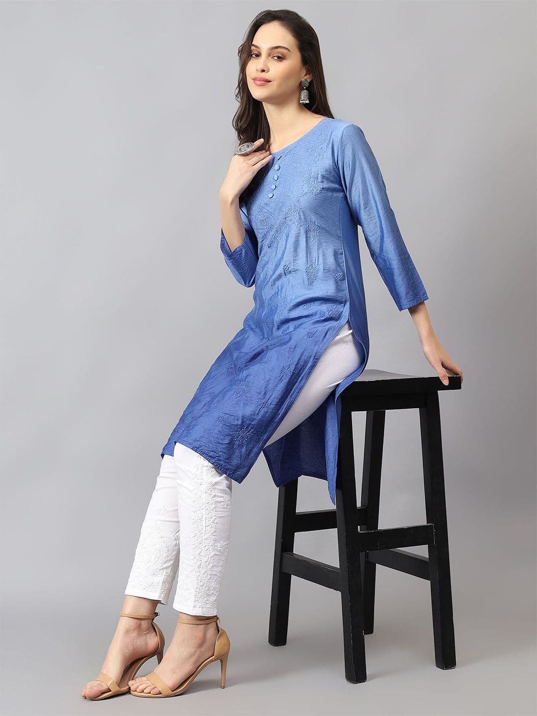 NAZAQAT ETHNIC INDIA Floral Embroidered Chikankari Round Neck Chanderi Silk Straight Kurta - view 1