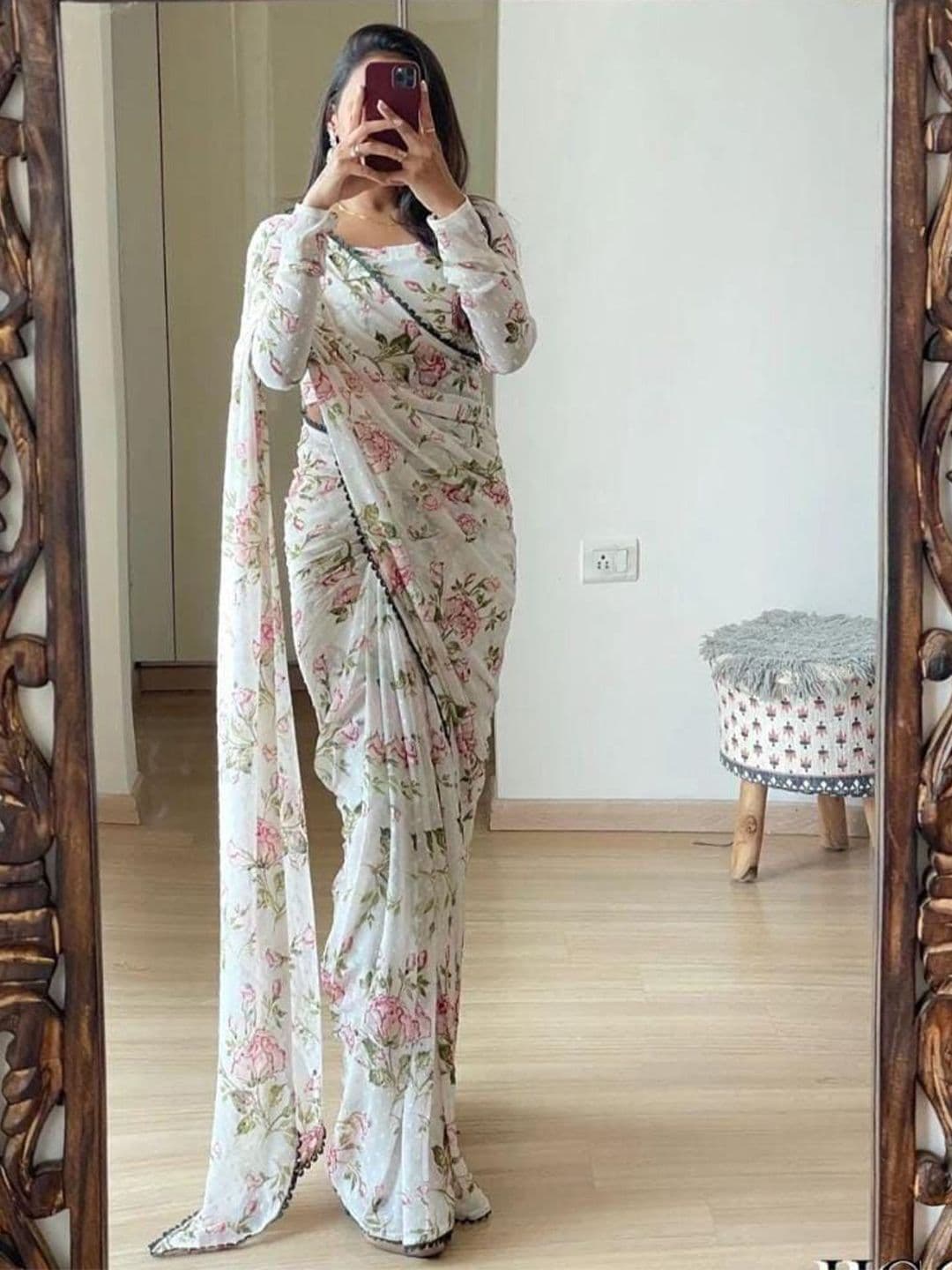 FashionsEye Floral Printed Embroidered Pure Georgette Saree - view 1