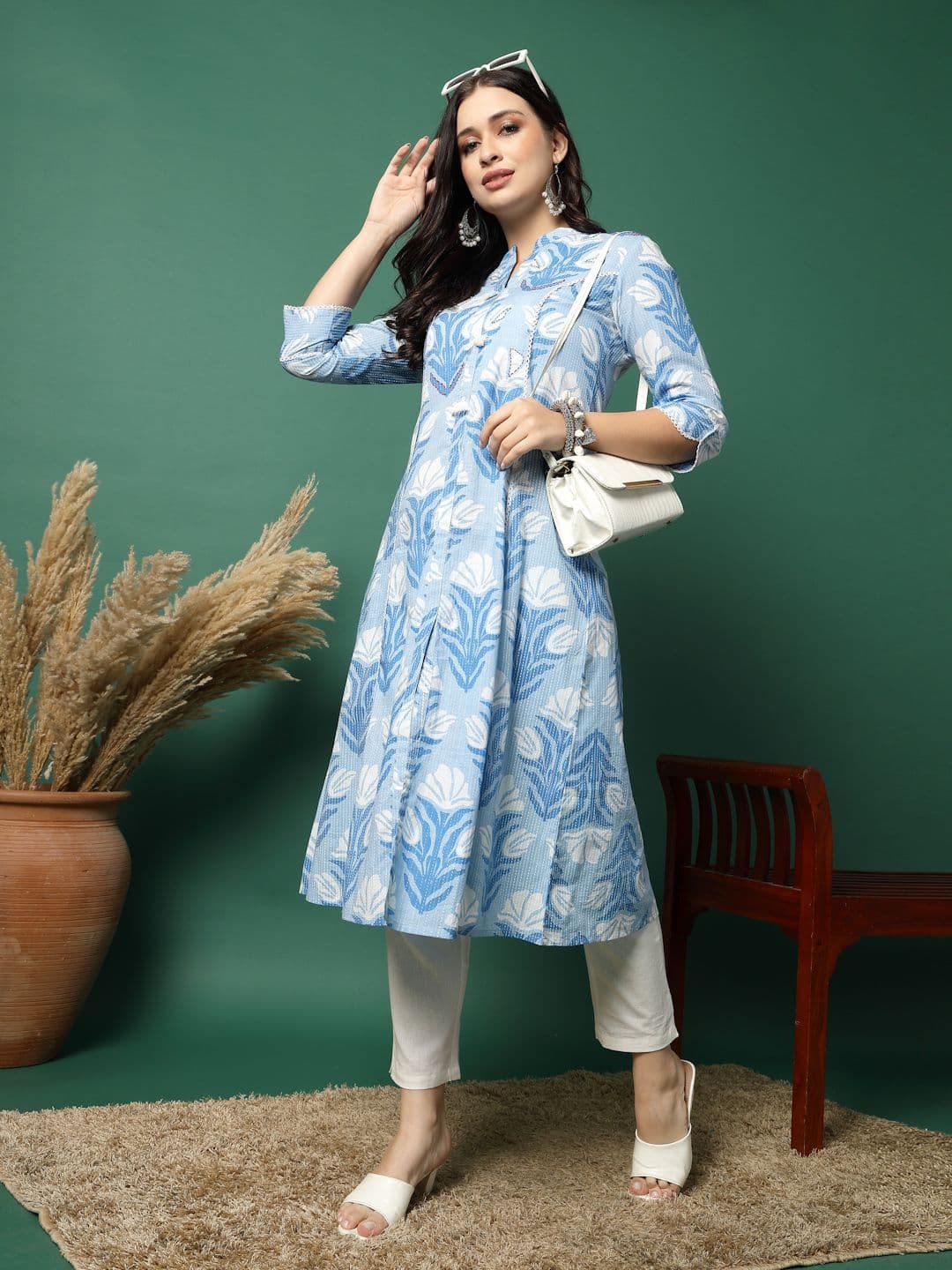 Ramas Floral Printed High Slit Mandarin Collar Kantha Work Pure Cotton A-Line Kurta - view 1