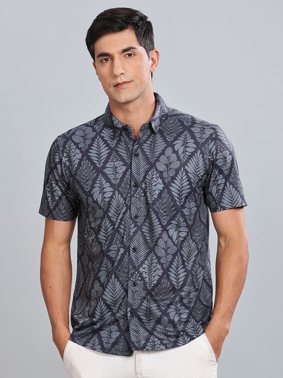 BULLMER Floral Printed Spread Collar Short Sleeves Standard Cotton Shirt - view 1
