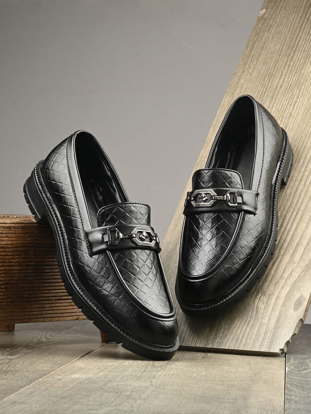 HERE&NOW Men Textured Formal Loafers - view 1