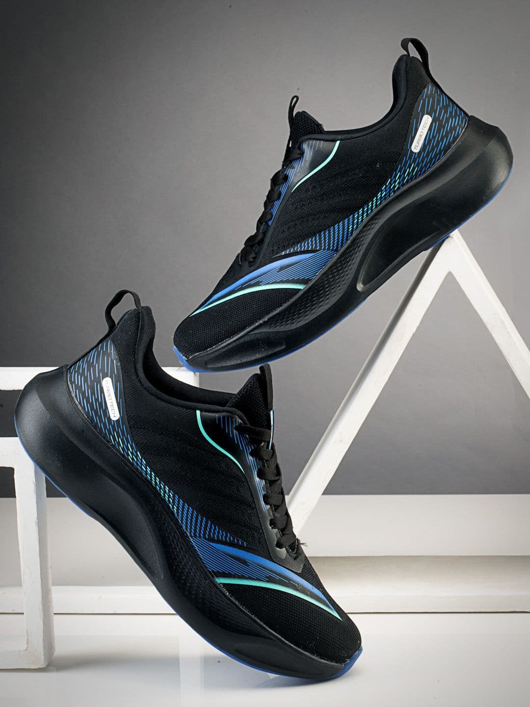 Action Men Mesh Running Non-Marking Shoes - view 1