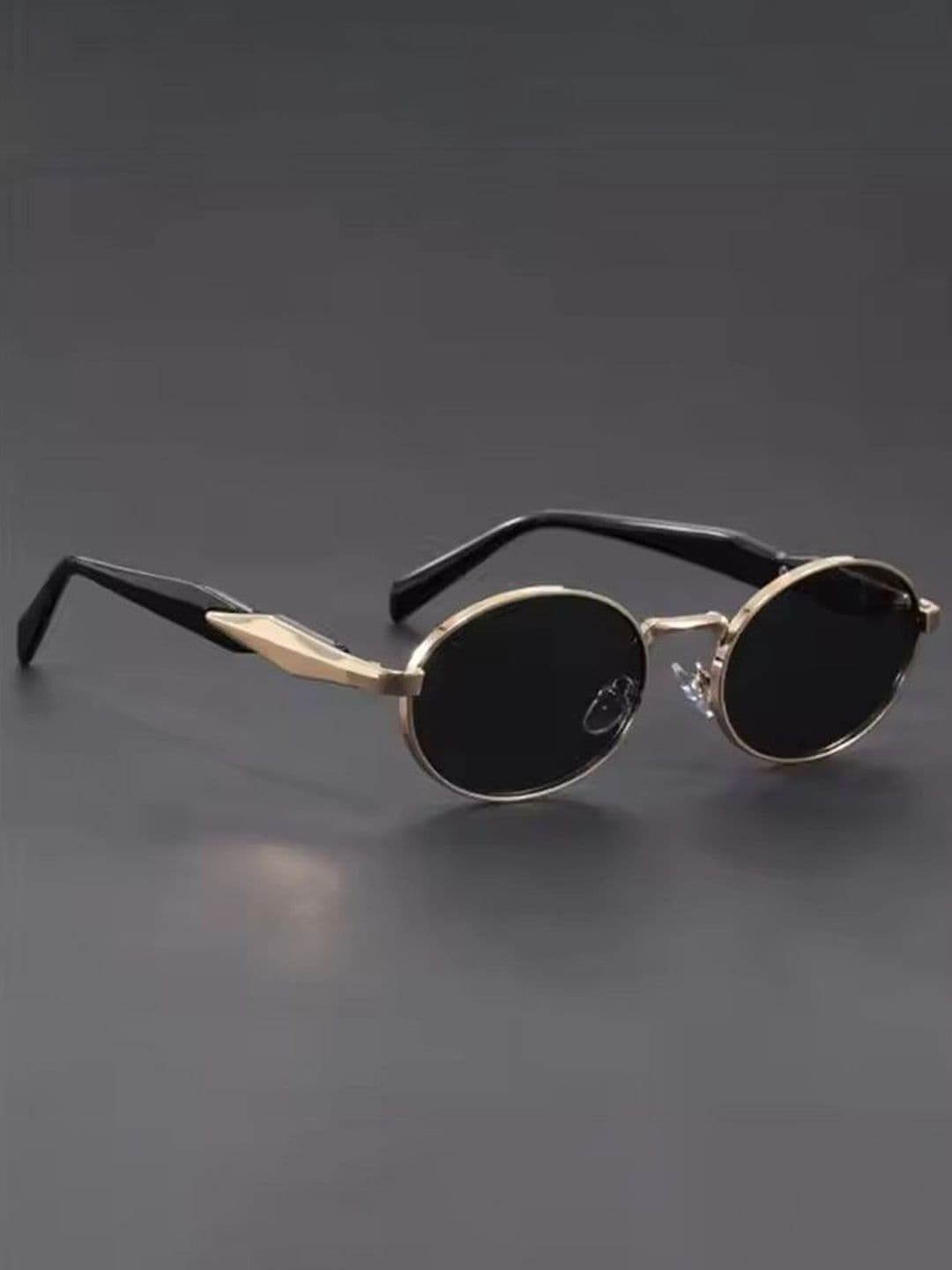 DressBerry X fwd Women Round Sunglasses with UV Protected Lens - view 1