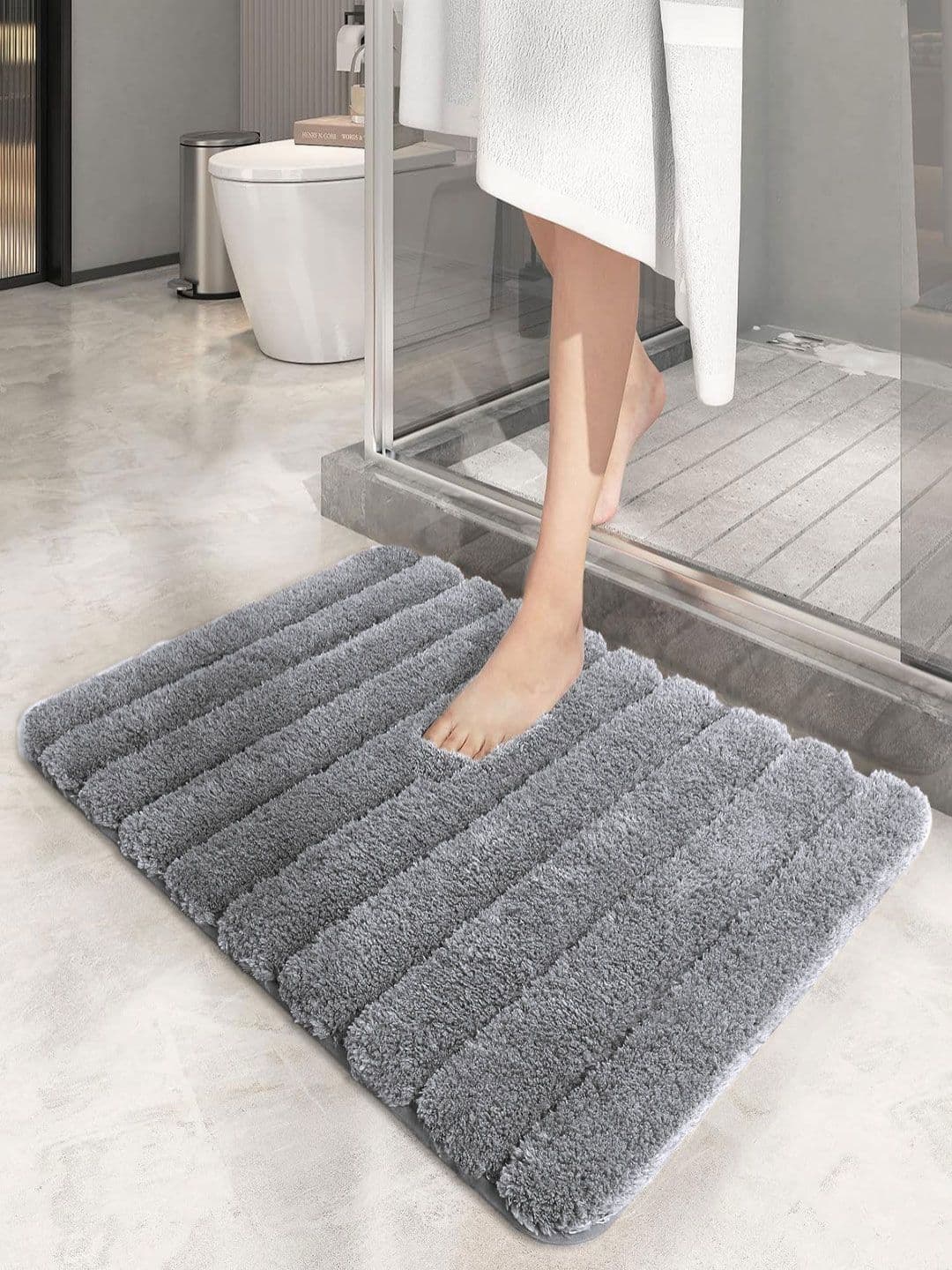 LUXEHOME INTERNATIONAL Toronto Grey Super Soft Microfiber 1780 GSM Non-Slip Bathroom Mat - view 1