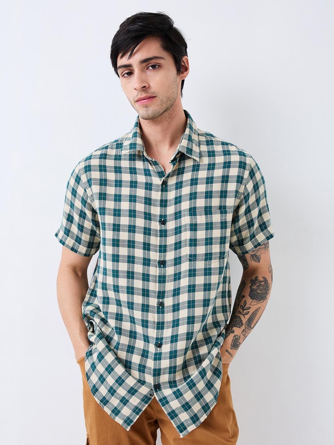 SPYKAR Men Spread Collar Checked Cotton Casual Shirt