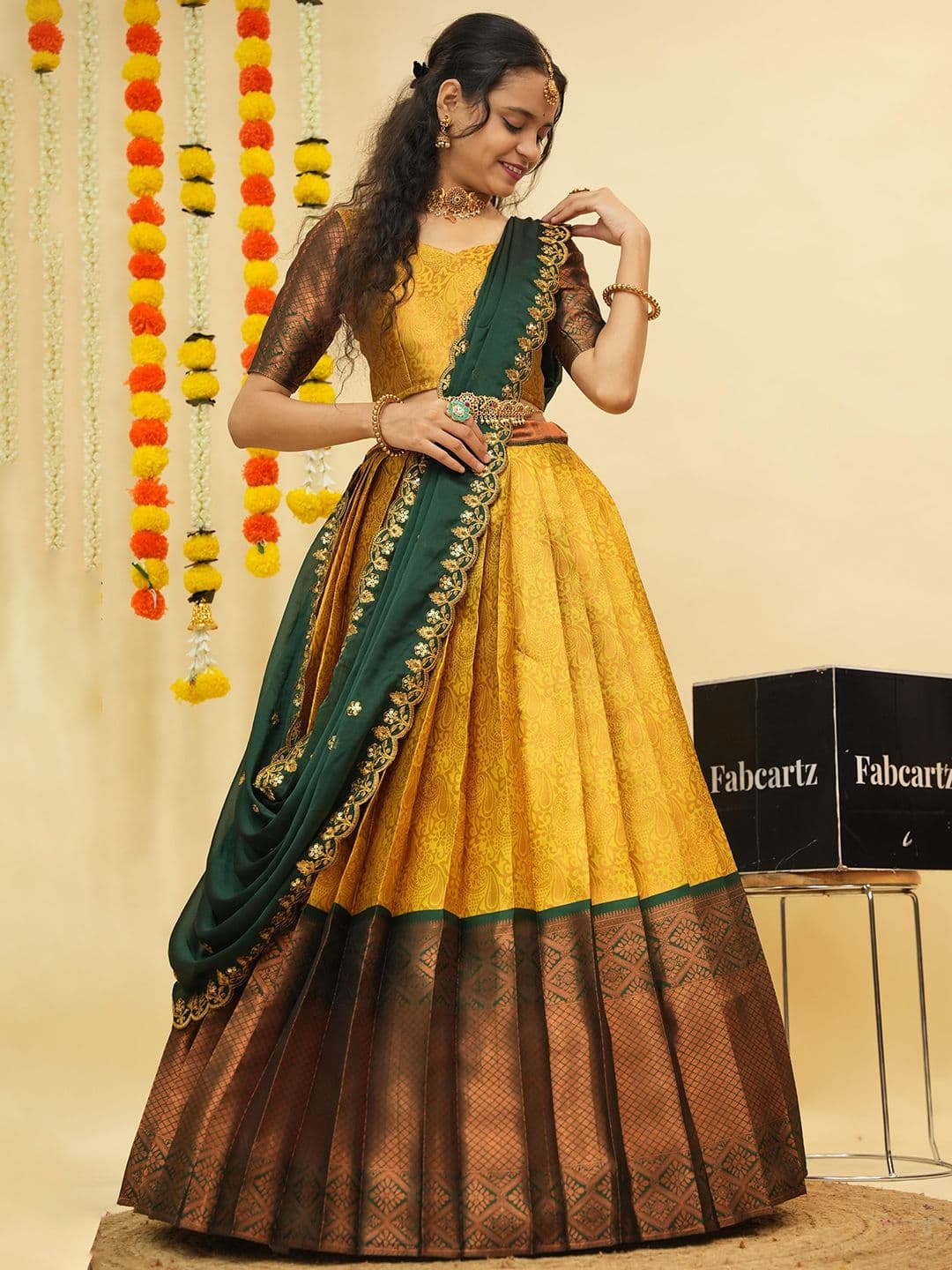 Fabcartz Sweetheart Neck Zari Semi-Stitched Lehenga & Unstitched Blouse With Dupatta - view 1