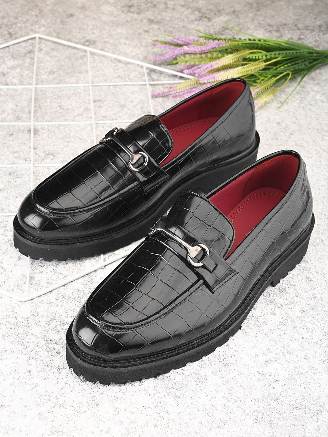 San Frissco Men Black Textured Comfortable Antislip Slipon Moccasin Horsebit Loafer Shoes - view 1
