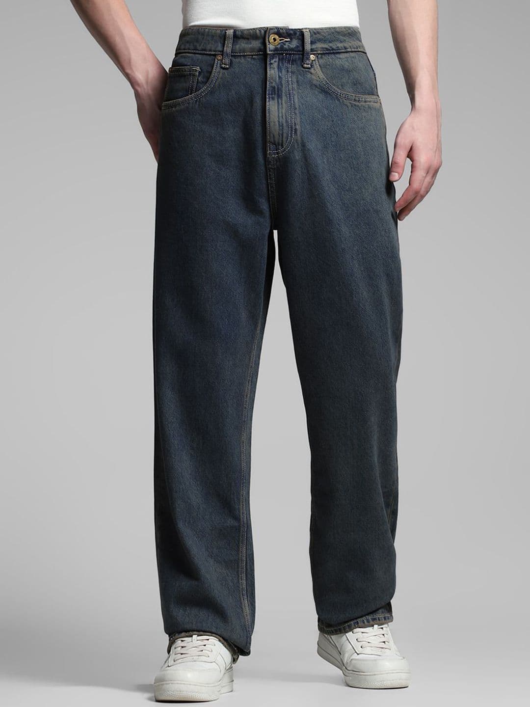 Jack & Jones Men Wide Leg High-Rise Light Fade Jeans - view 1