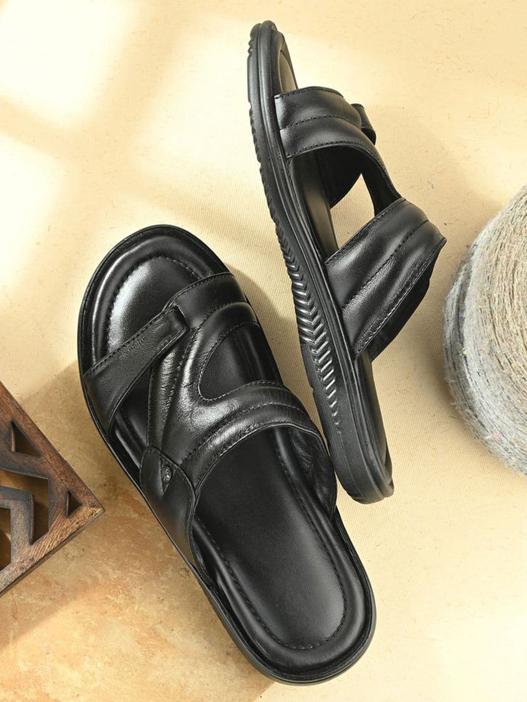 Auserio Men Comfort Flip-Flops - view 1