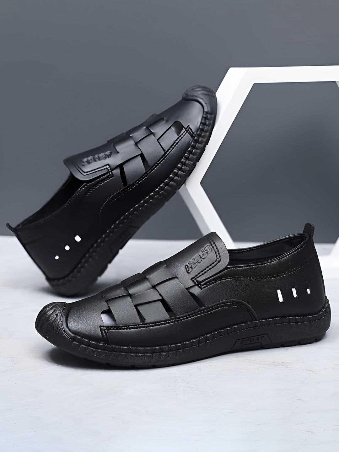 ASTEROID Men Slip-On Comfort Sandals - view 1