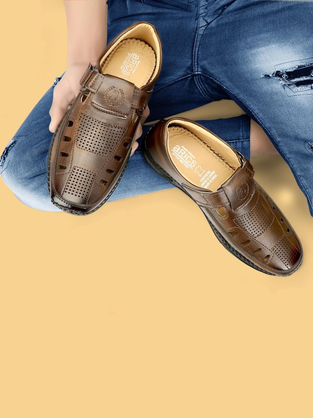 Arics Men Brown Sandals - view 1