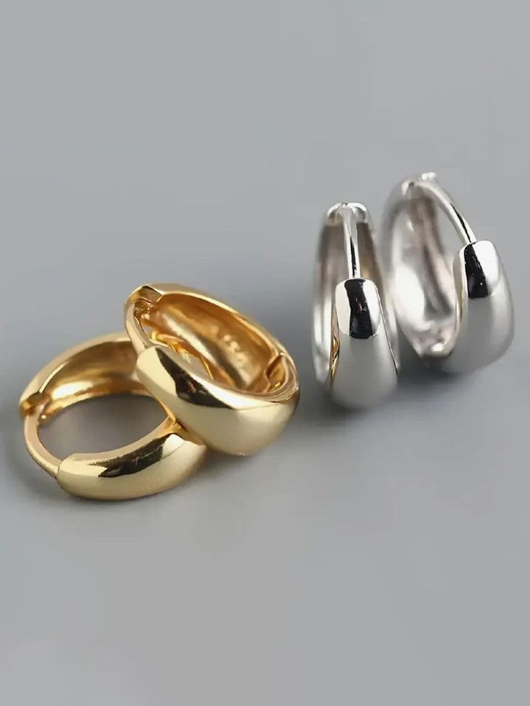 Teeragaj Unisex Set Of 2 Stainless Steel Circular Shaped Hoop Earrings - view 1