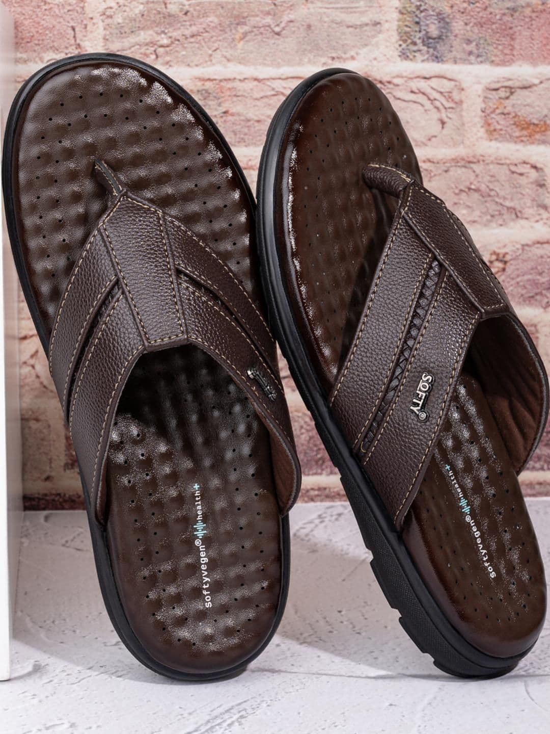 SOFTY VEGEN Men Comfort Sandals - view 1