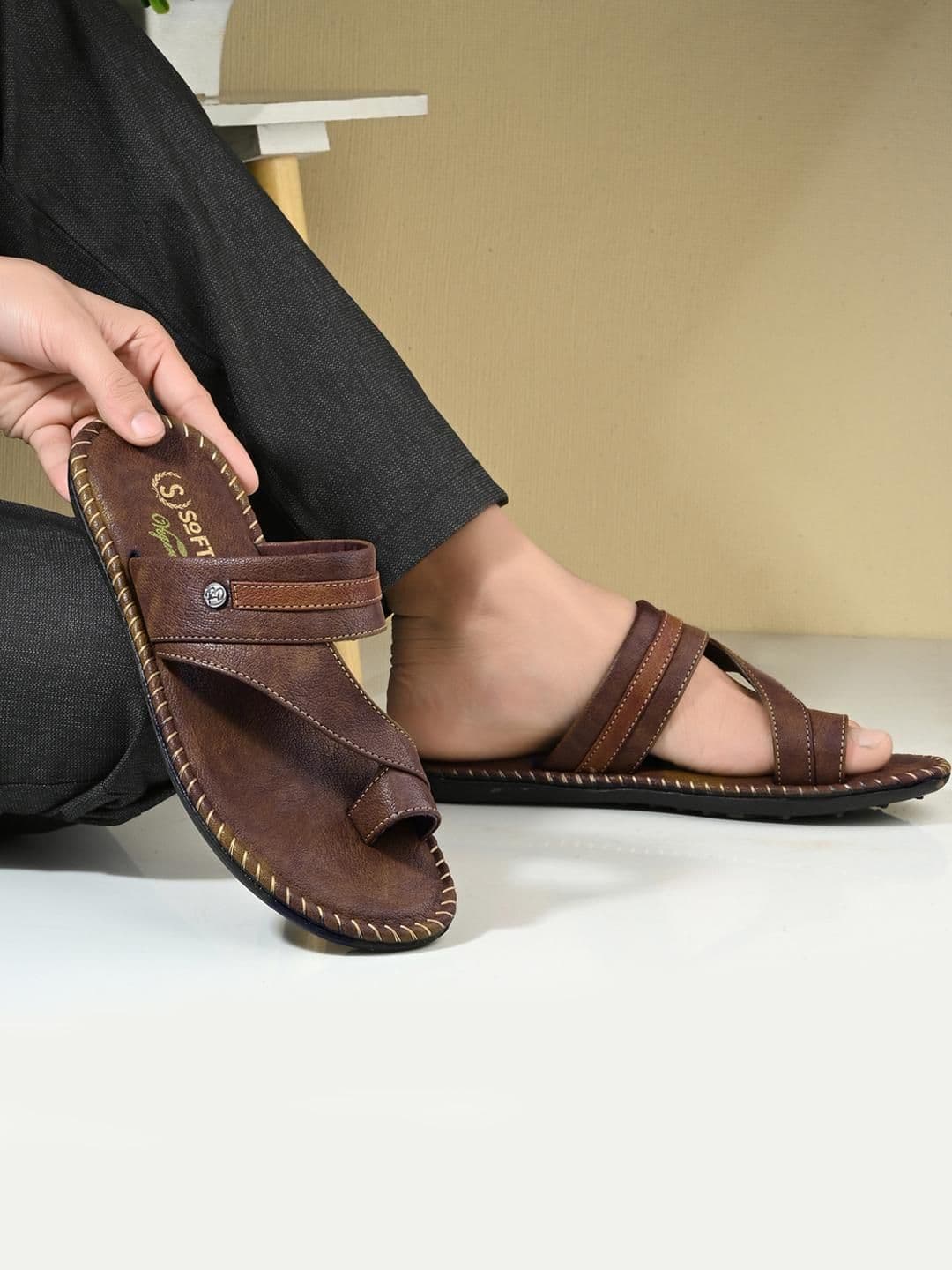 SOFTY VEGEN Men Brown Sandals - view 1
