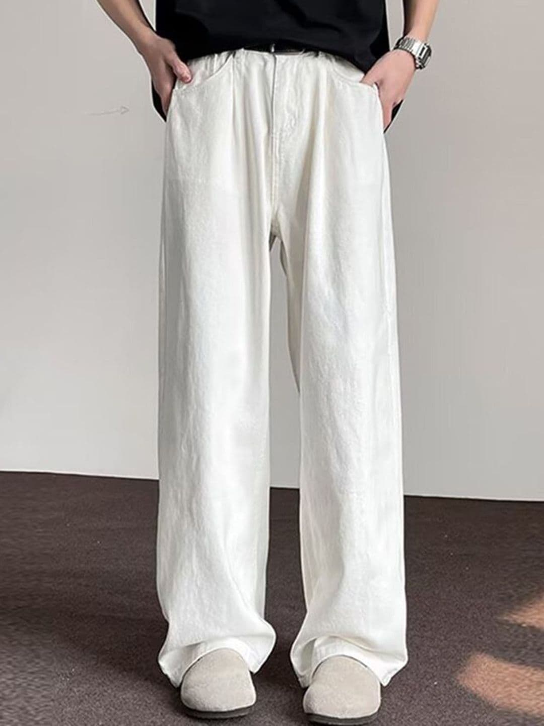 StyleCast x Revolte Men Straight Fit Mid-Rise Clean Look Non Stretchable Cotton Jeans - view 1