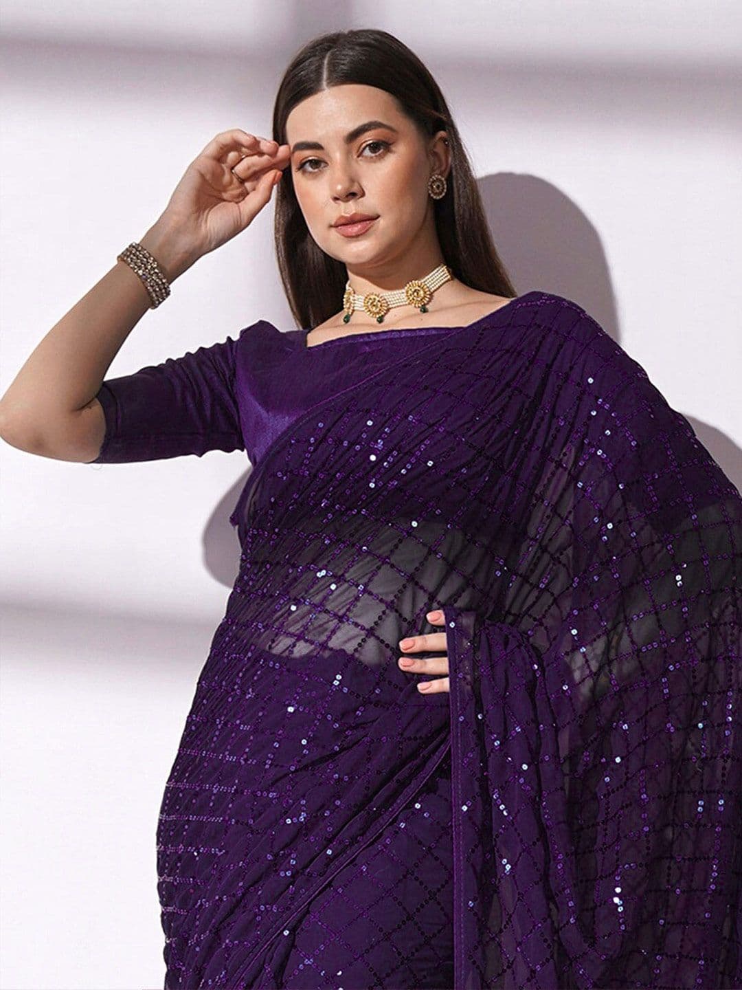 DIVASTRI Embellished Sequinned Pure Georgette Saree - view 1
