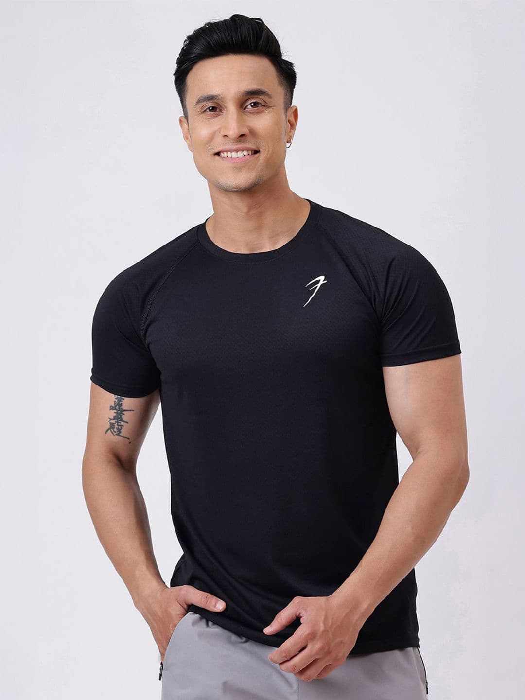 FUAARK 2Slate Round Neck Anti Odour Slim Fit T-shirt - view 1