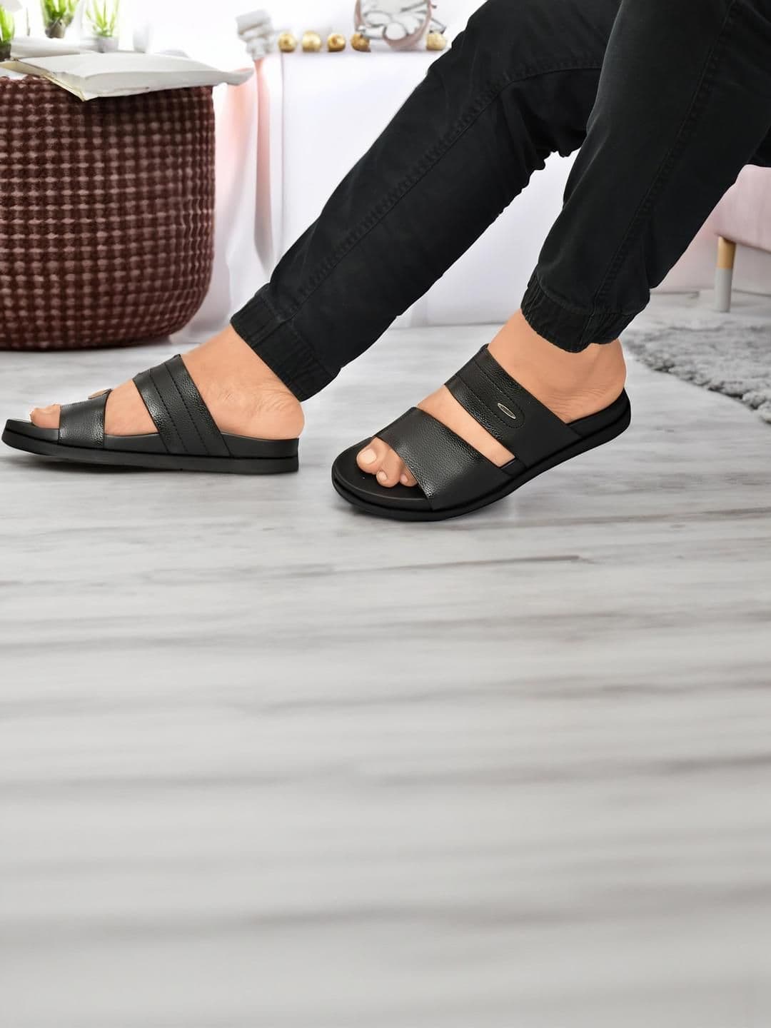 R-SWISS Men Synthetic Sandals - view 1