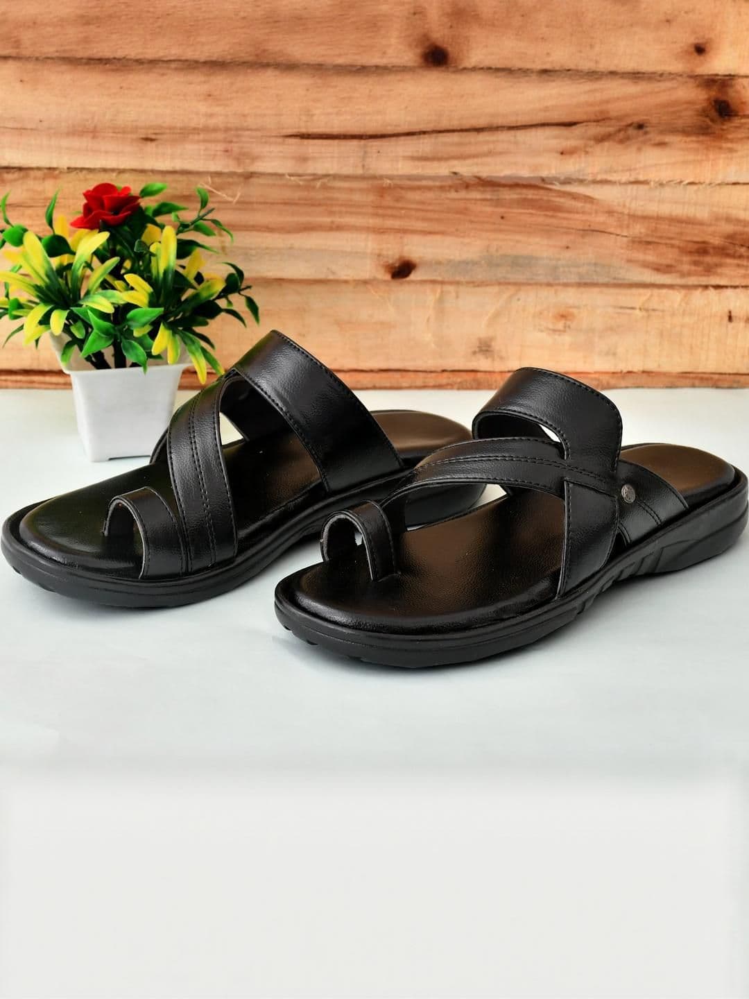 ZIRSQ Men Synthetic Sandals - view 1