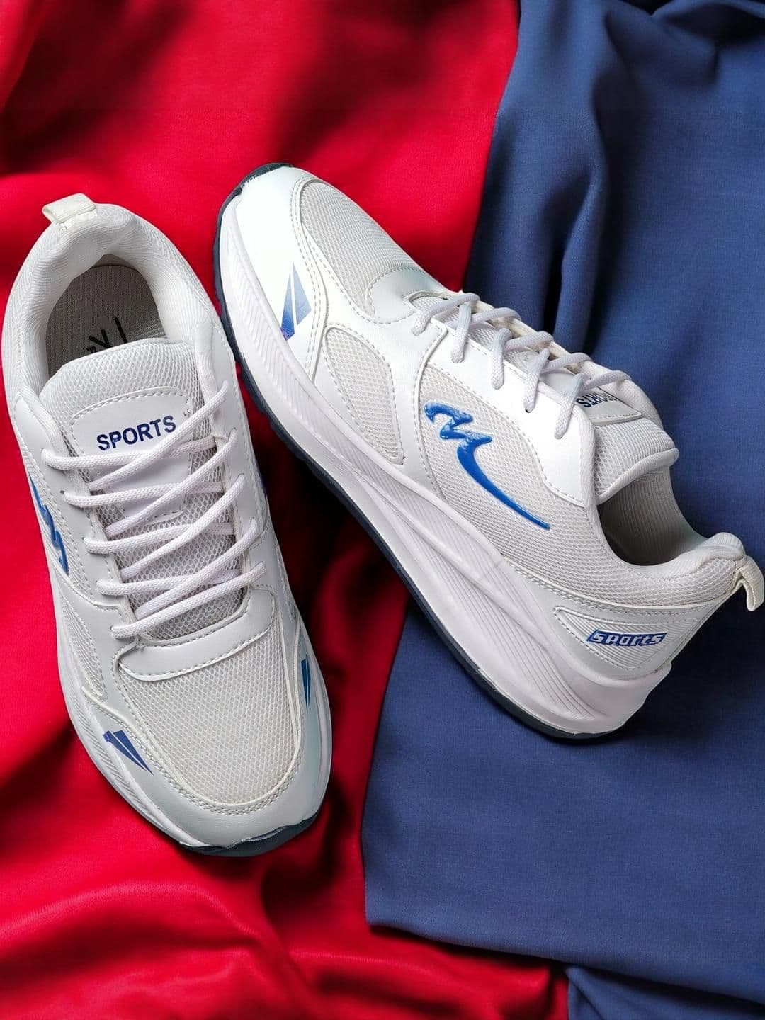 Free Kicks Men White Synthetic Marking Running Sports Shoes - view 1